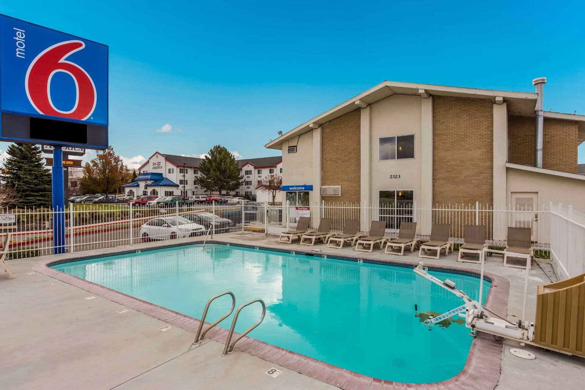 Motel 6 Boise - Airport interior in Boise, ID — gallery photo 2
