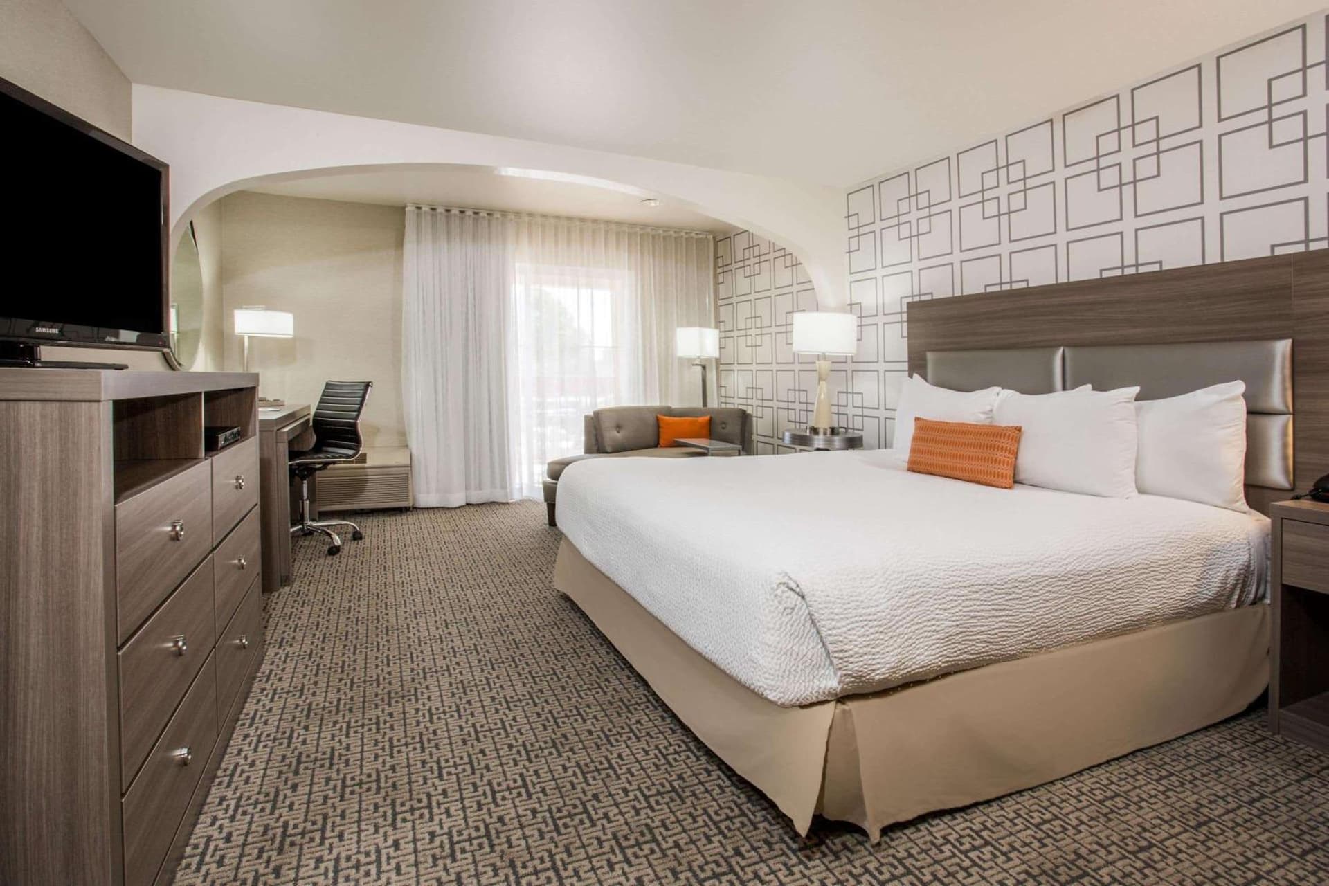Hawthorn Suites by Wyndham Livermore gallery photo in Livermore, CA — image 14