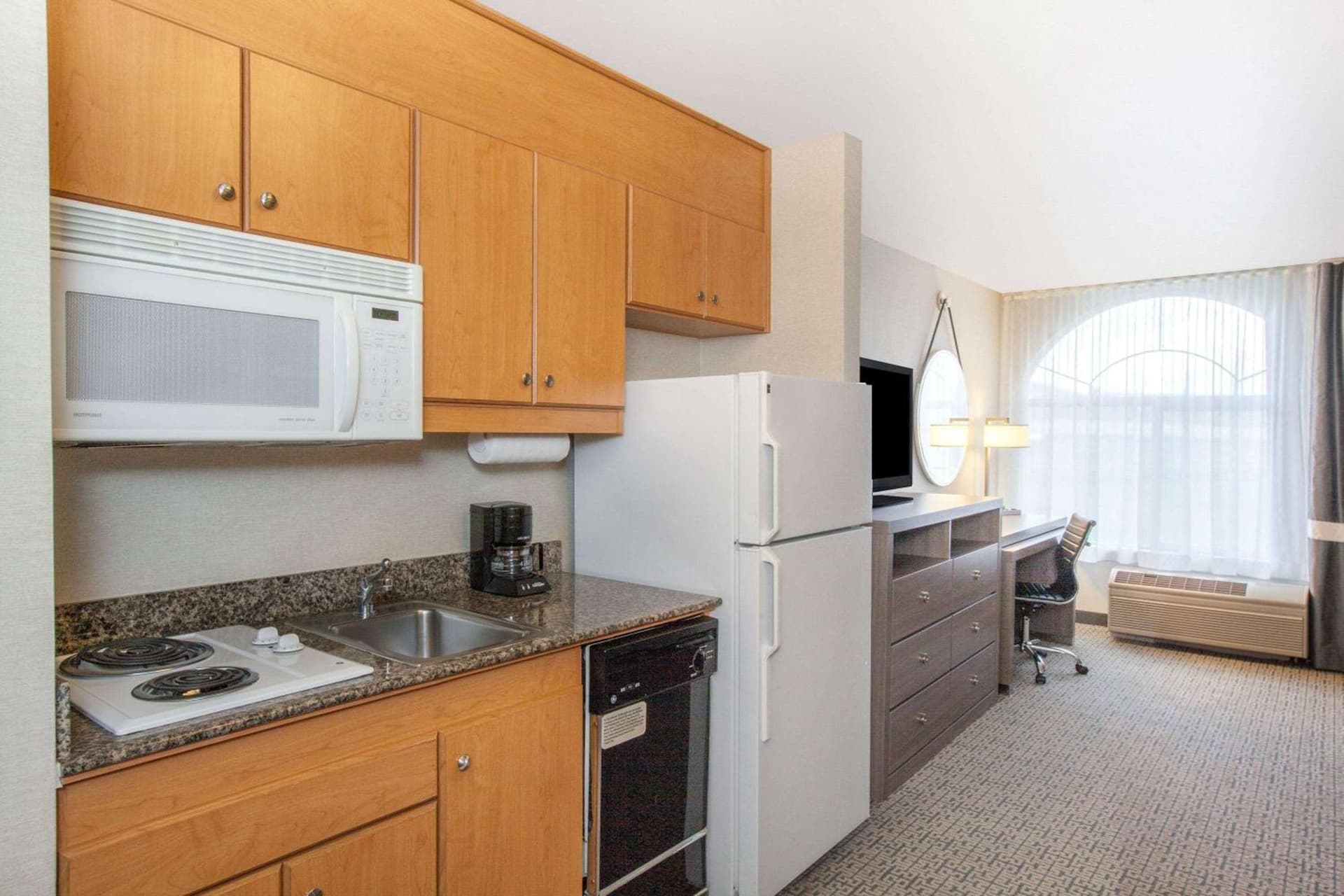 Hawthorn Suites by Wyndham Livermore gallery photo in Livermore, CA — image 9