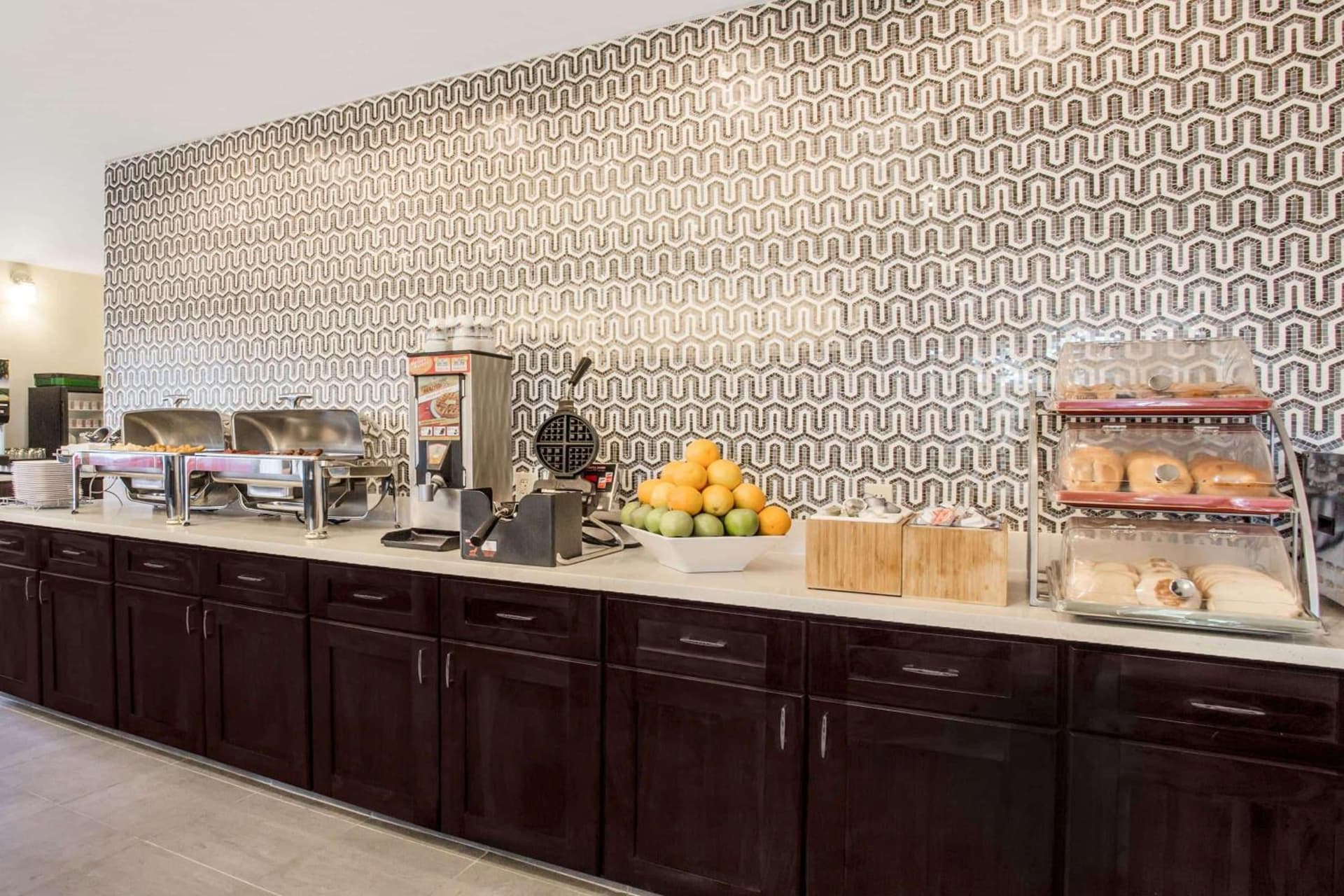 Hawthorn Suites by Wyndham Livermore gallery photo in Livermore, CA — image 25