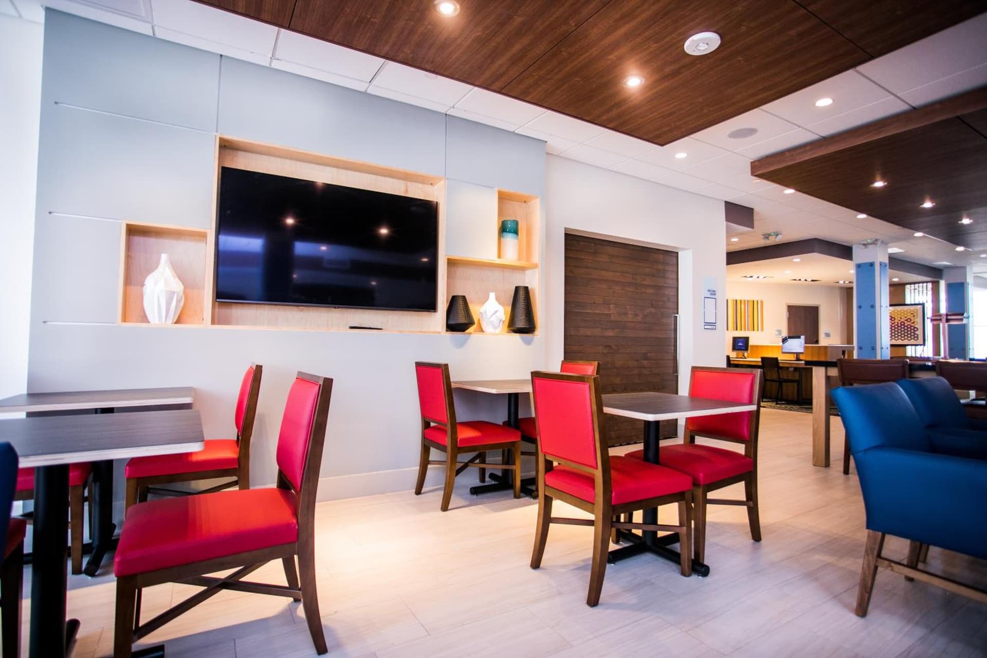 Holiday Inn Express & Suites Rehoboth Beach by IHG gallery photo in Rehoboth Beach, DE — image 26