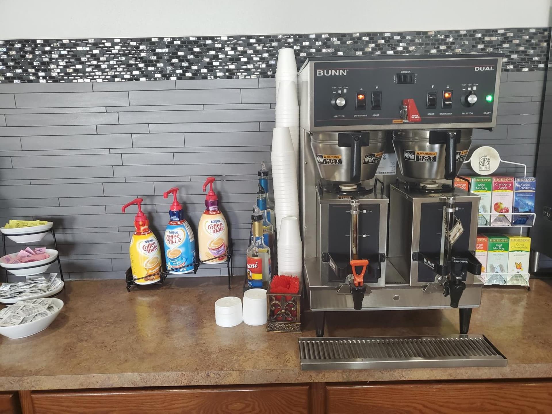 Expressway Suites Fargo property views in Fargo, ND — gallery photo 3