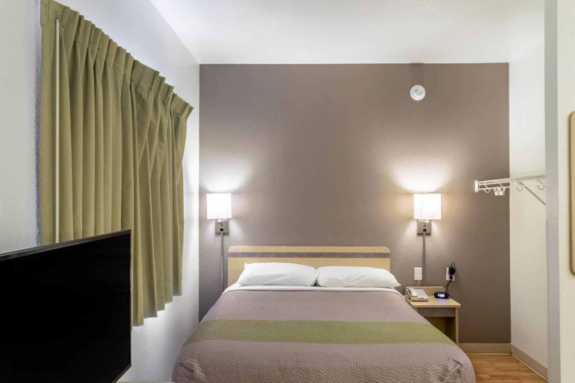 Motel 6 Fishers, In - Indianapolis gallery photo in Fishers, IN — image 23