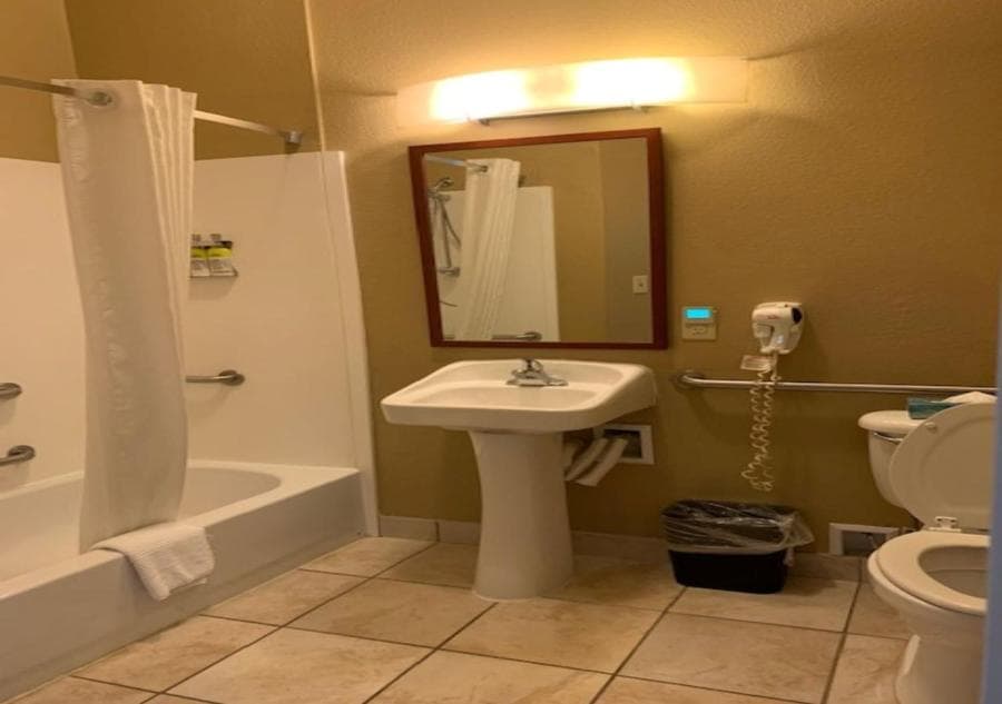 Candlewood Suites Temple by IHG property views in Temple, TX — gallery photo 3