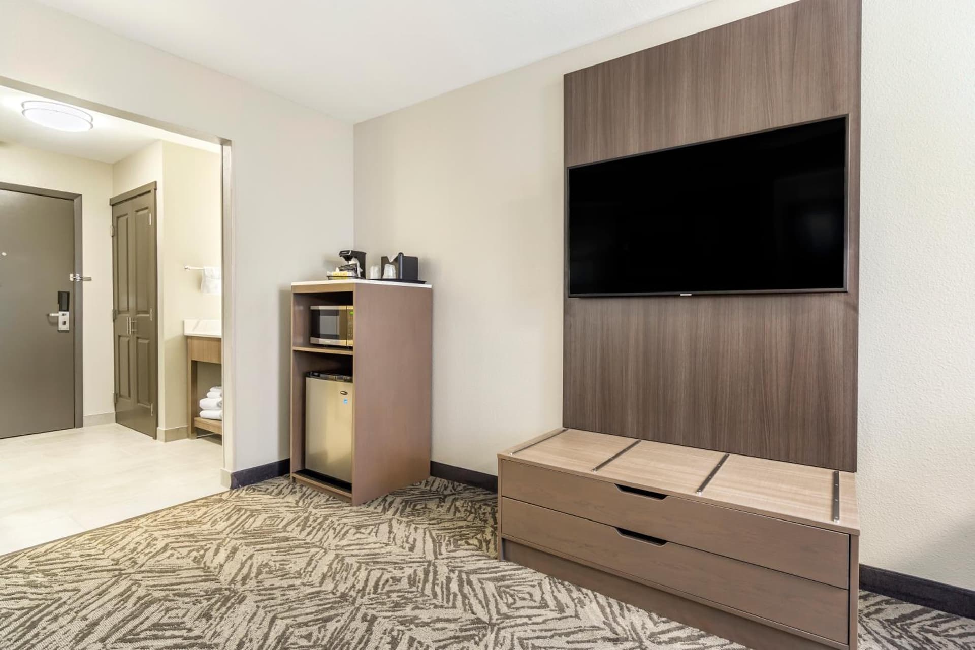 Comfort Inn & Suites Pacific - Auburn gallery photo in Auburn, WA — image 13