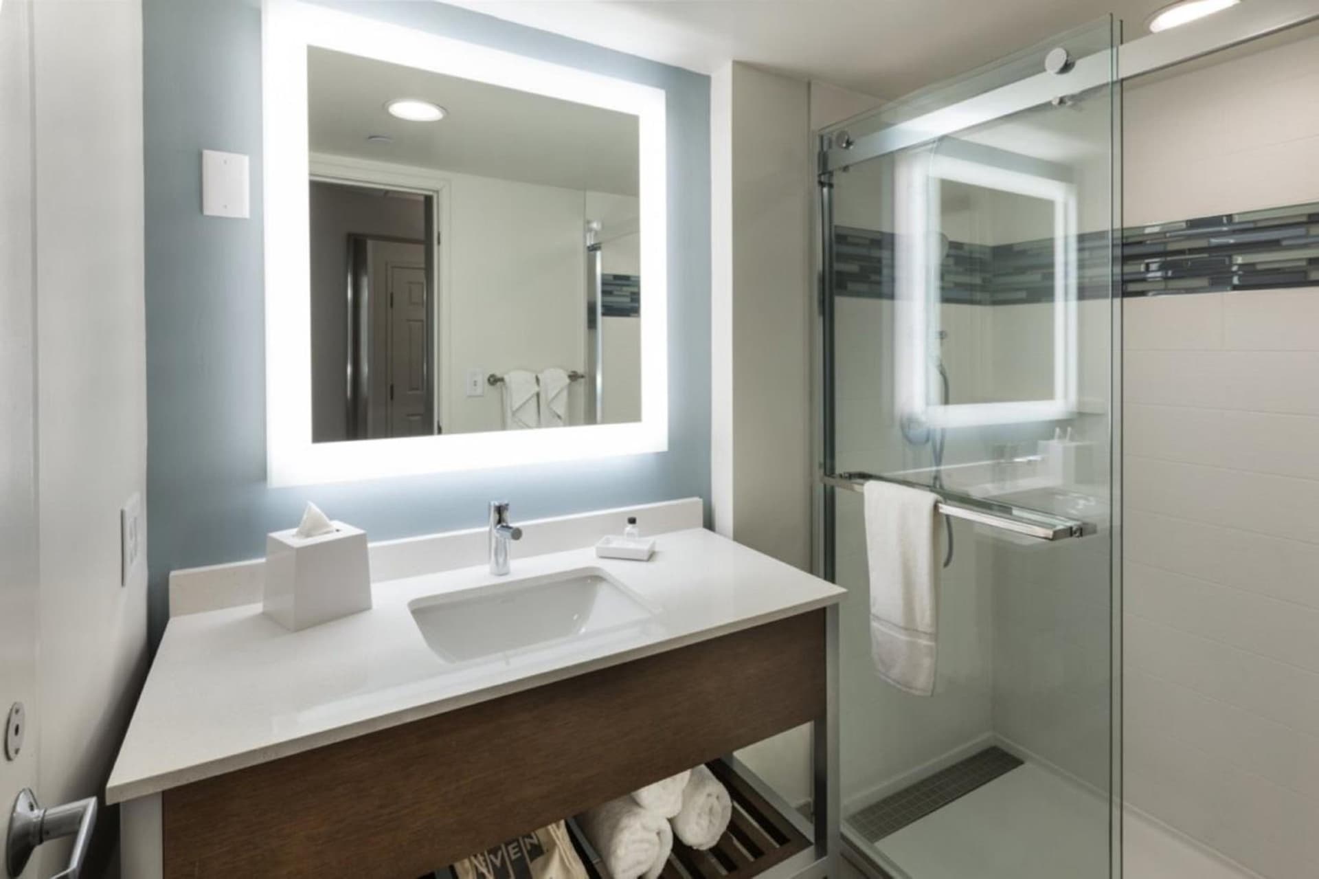 EVEN Hotel Chicago - Tinley Park - Convention Center by IHG gallery photo in Tinley Park, IL — image 39