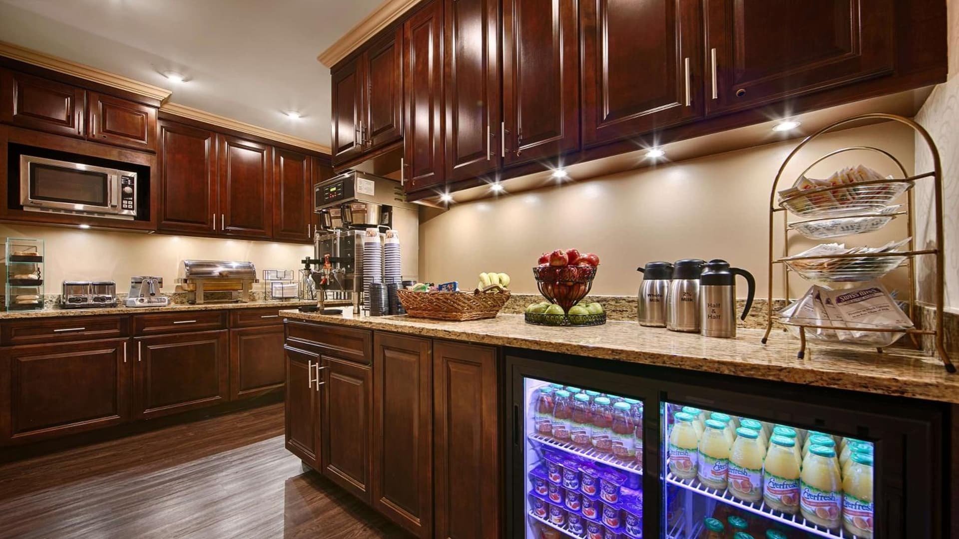Best Western Plus Hawthorne Terrace Hotel gallery photo in Chicago, IL — image 14