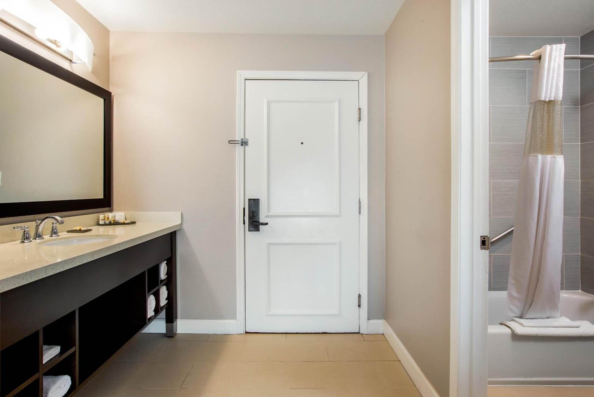 La Quinta by Wyndham Pomona gallery photo in Pomona, CA — image 79
