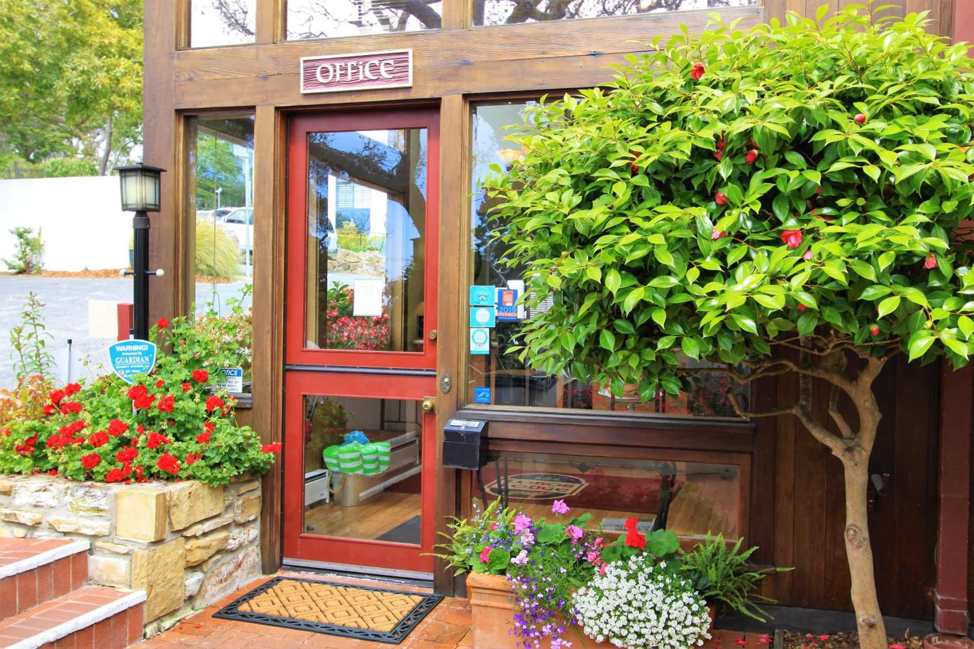 Lobos Lodge gallery photo in Carmel — image 42