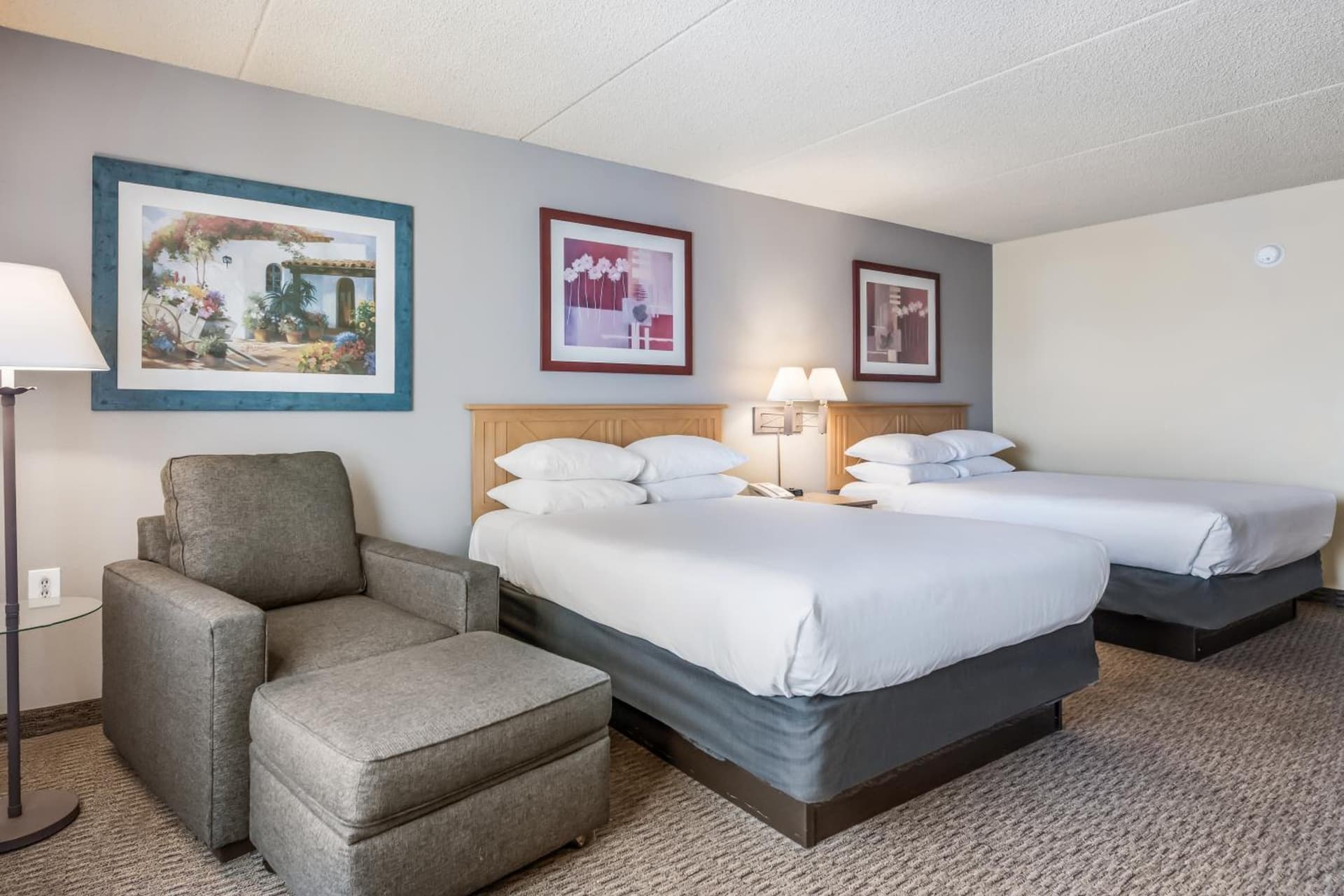 Red Lion Inn & Suites Goodyear Newly Renovated gallery photo in Goodyear, AZ — image 25