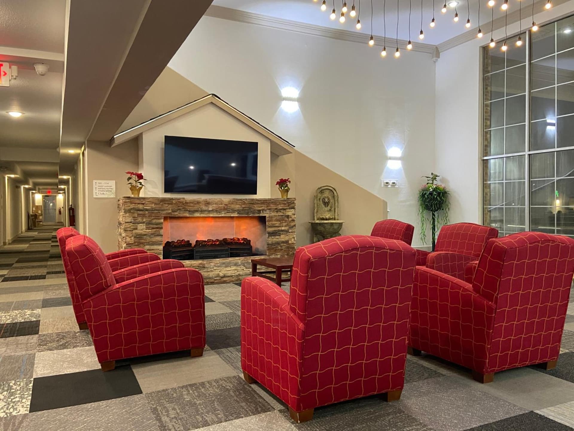 University Inn of Carbondale by Hotel O interior in Carbondale, IL — gallery photo 2