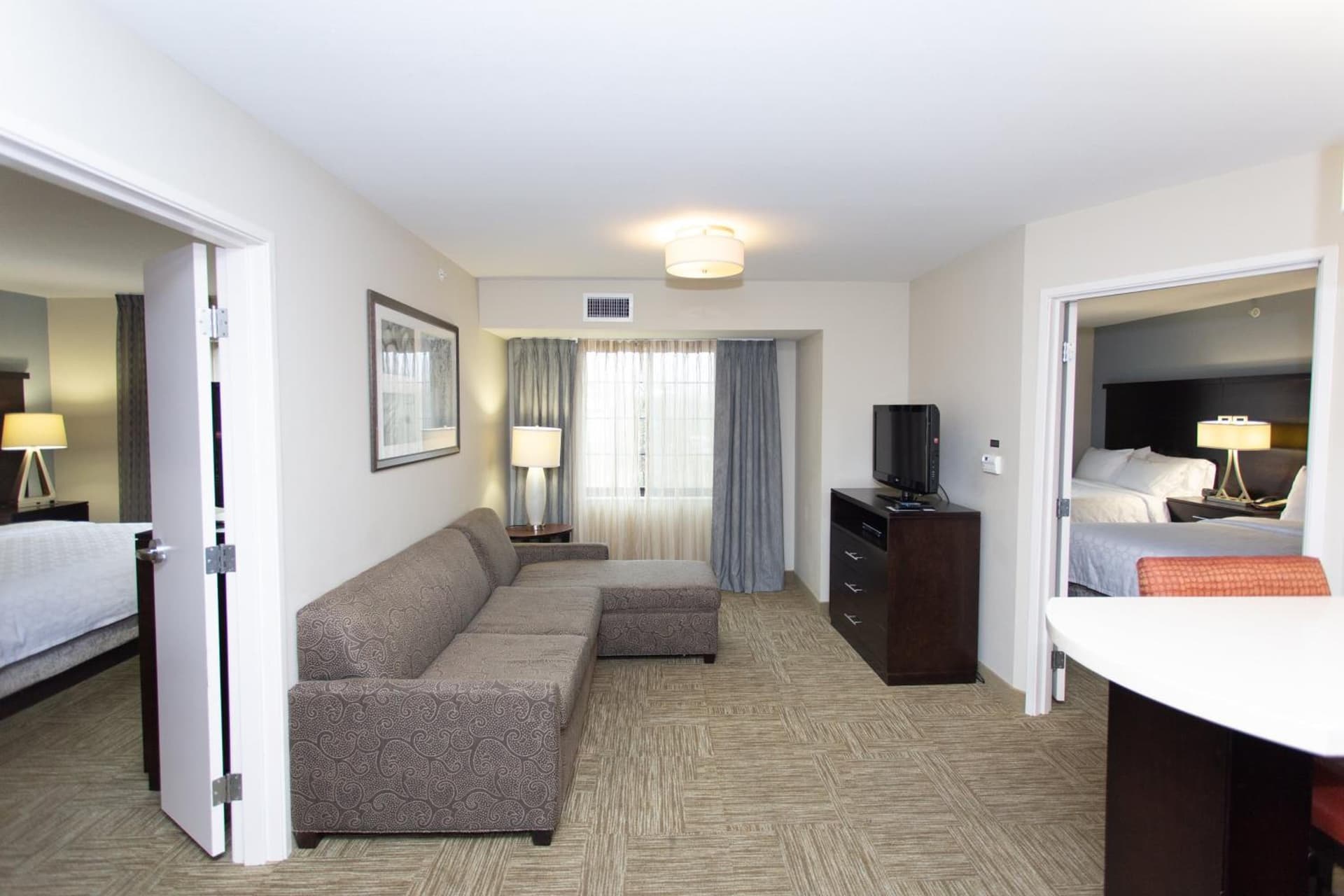 Staybridge Suites Bowling Green by IHG gallery photo in Bowling Green, KY — image 43