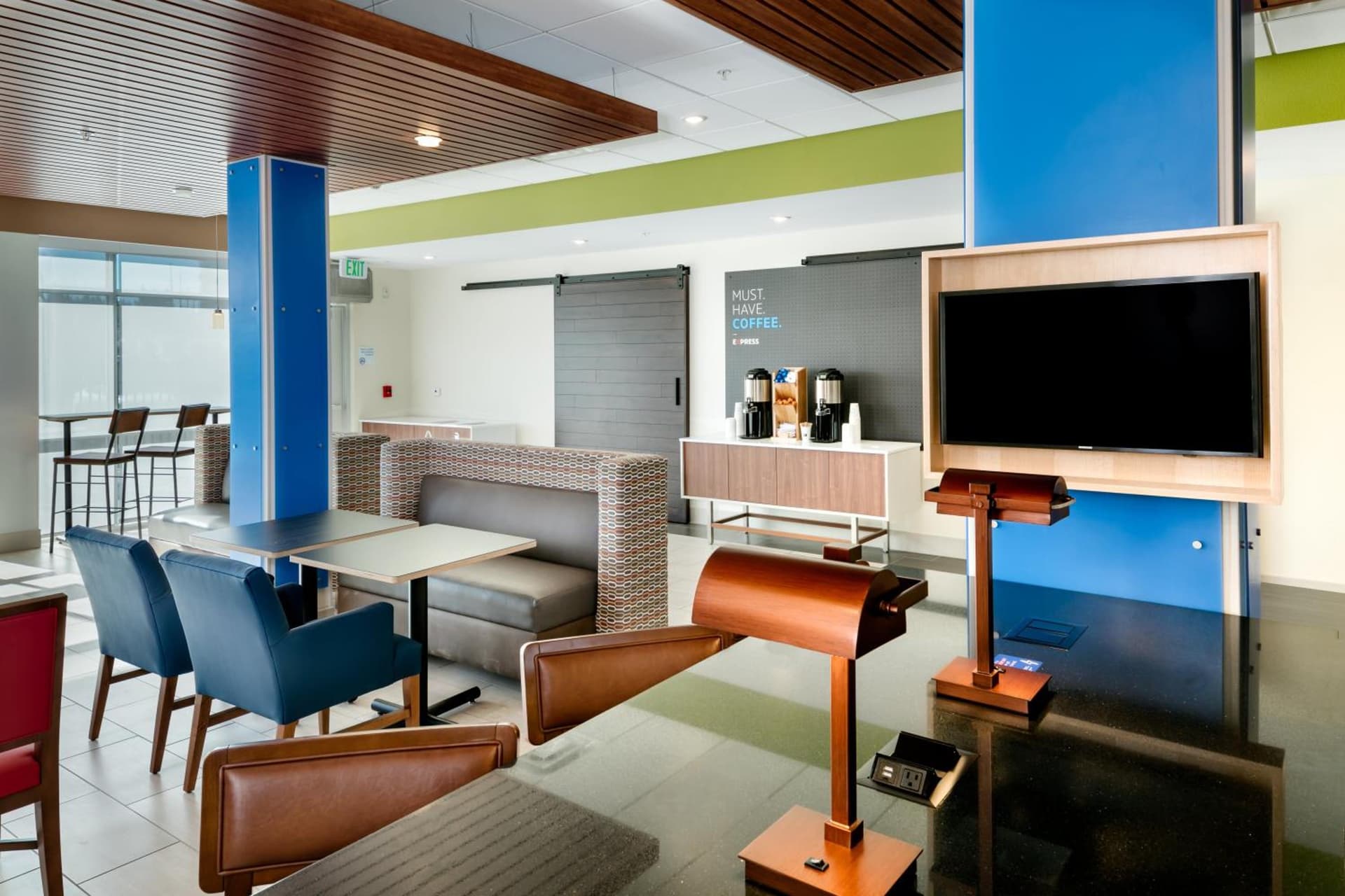 Holiday Inn Express & Suites - Bend South by IHG gallery photo in Bend, OR — image 5