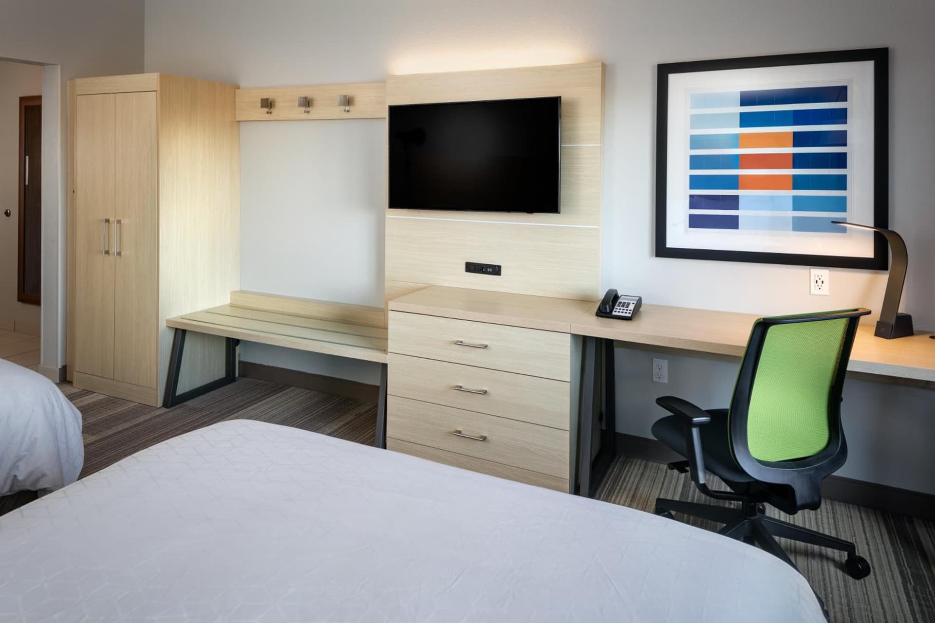 Holiday Inn Express & Suites - Bend South by IHG gallery photo in Bend, OR — image 46