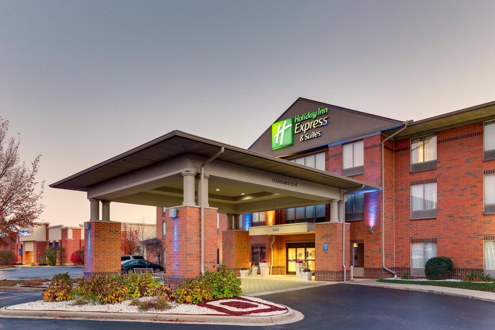 Holiday Inn Express Hotel & Suites Dayton-Centerville by IHG featured exterior or lobby in Centerville, OH — similar hotel