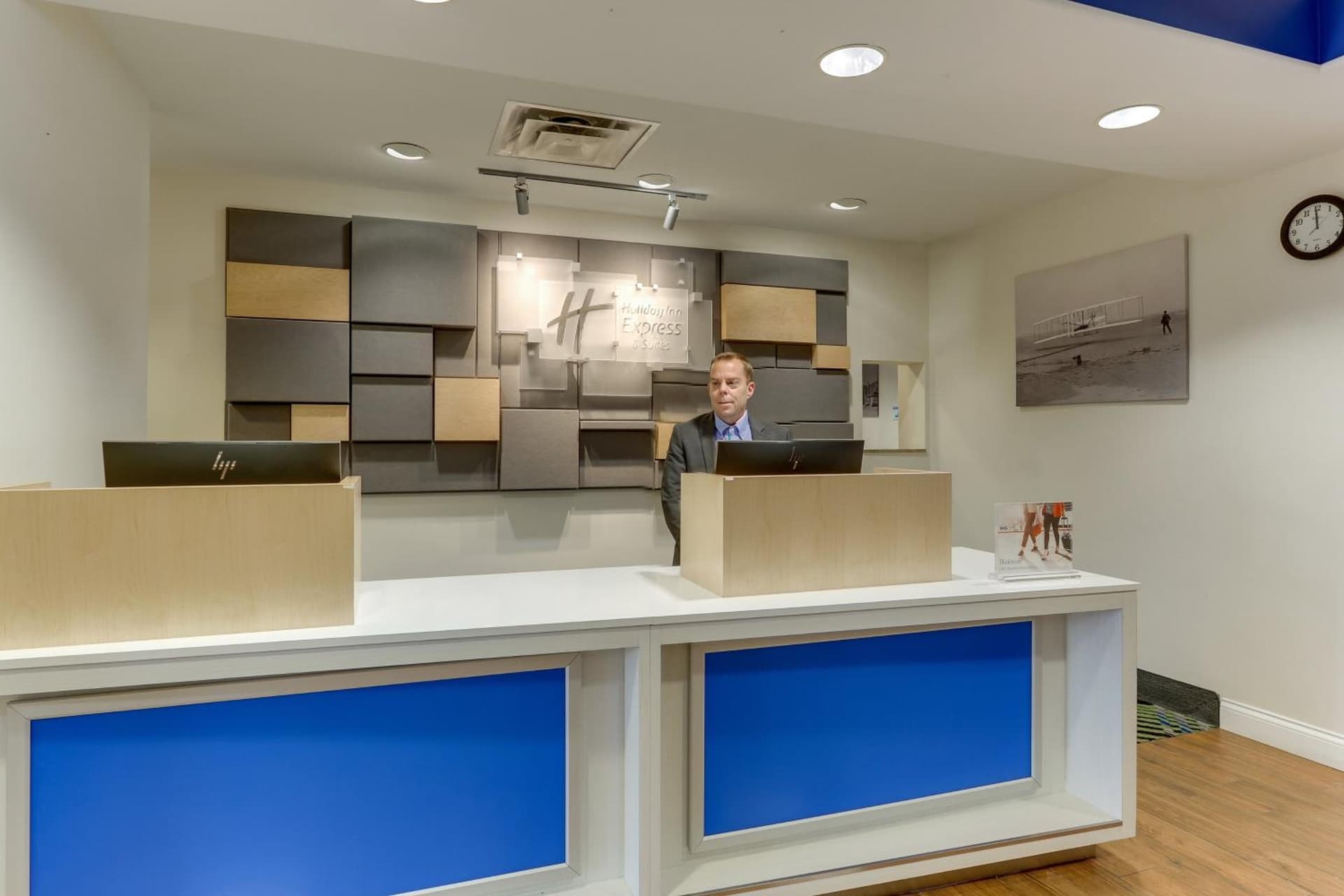 Holiday Inn Express Hotel & Suites Dayton-Centerville by IHG gallery photo in Centerville, OH — image 19