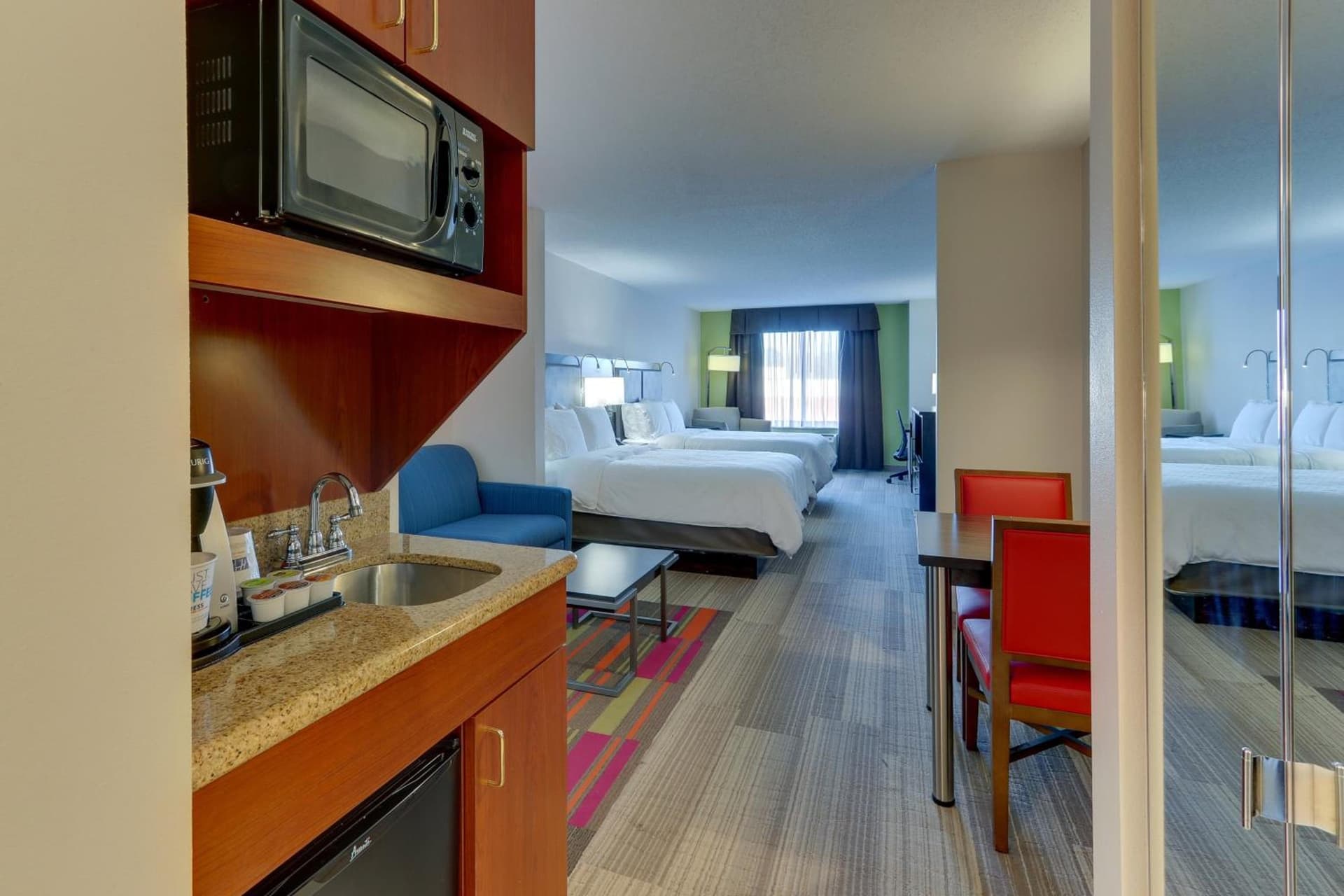 Holiday Inn Express Hotel & Suites Dayton-Centerville by IHG gallery photo in Centerville, OH — image 17