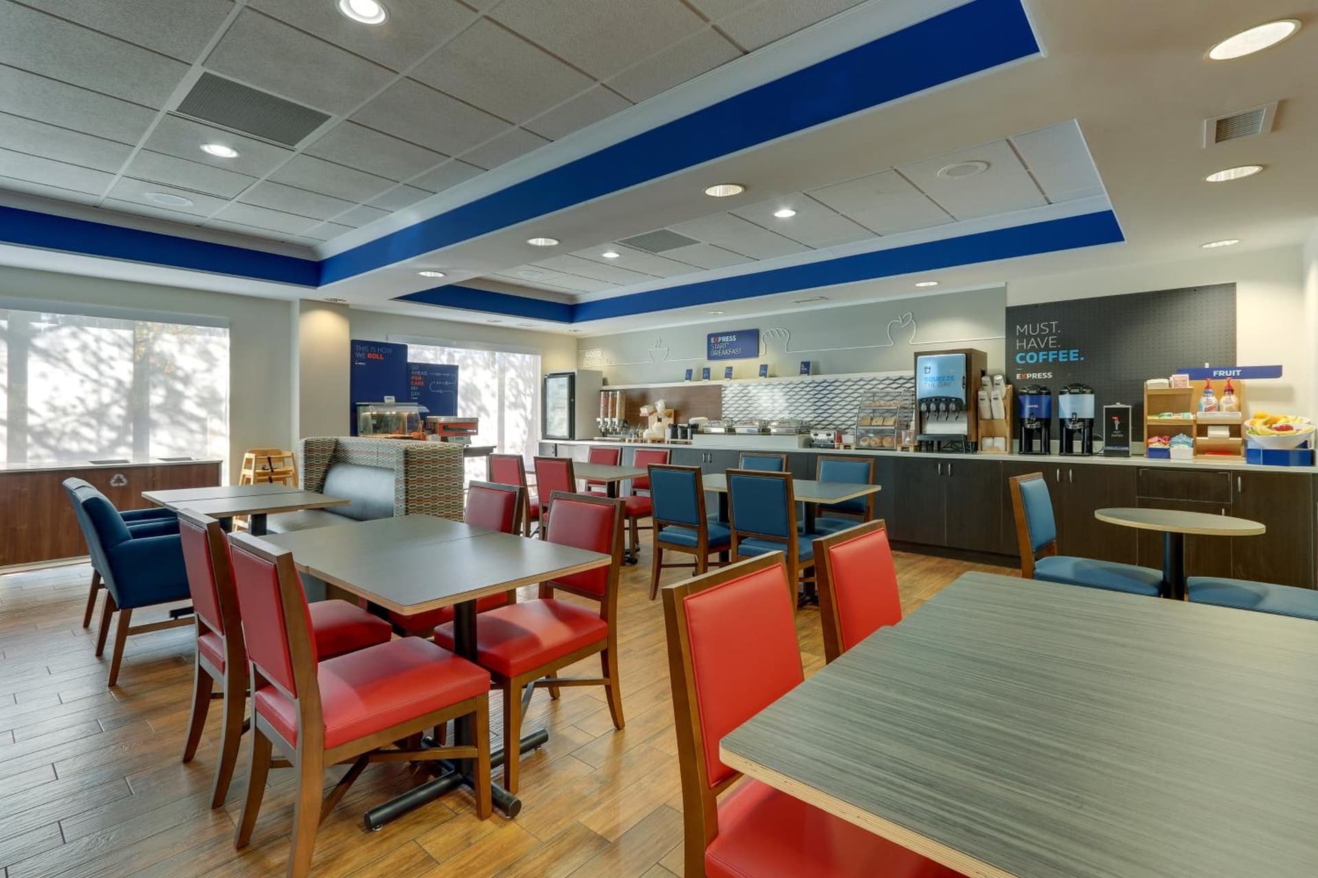 Holiday Inn Express Hotel & Suites Dayton-Centerville by IHG gallery photo in Centerville, OH — image 38