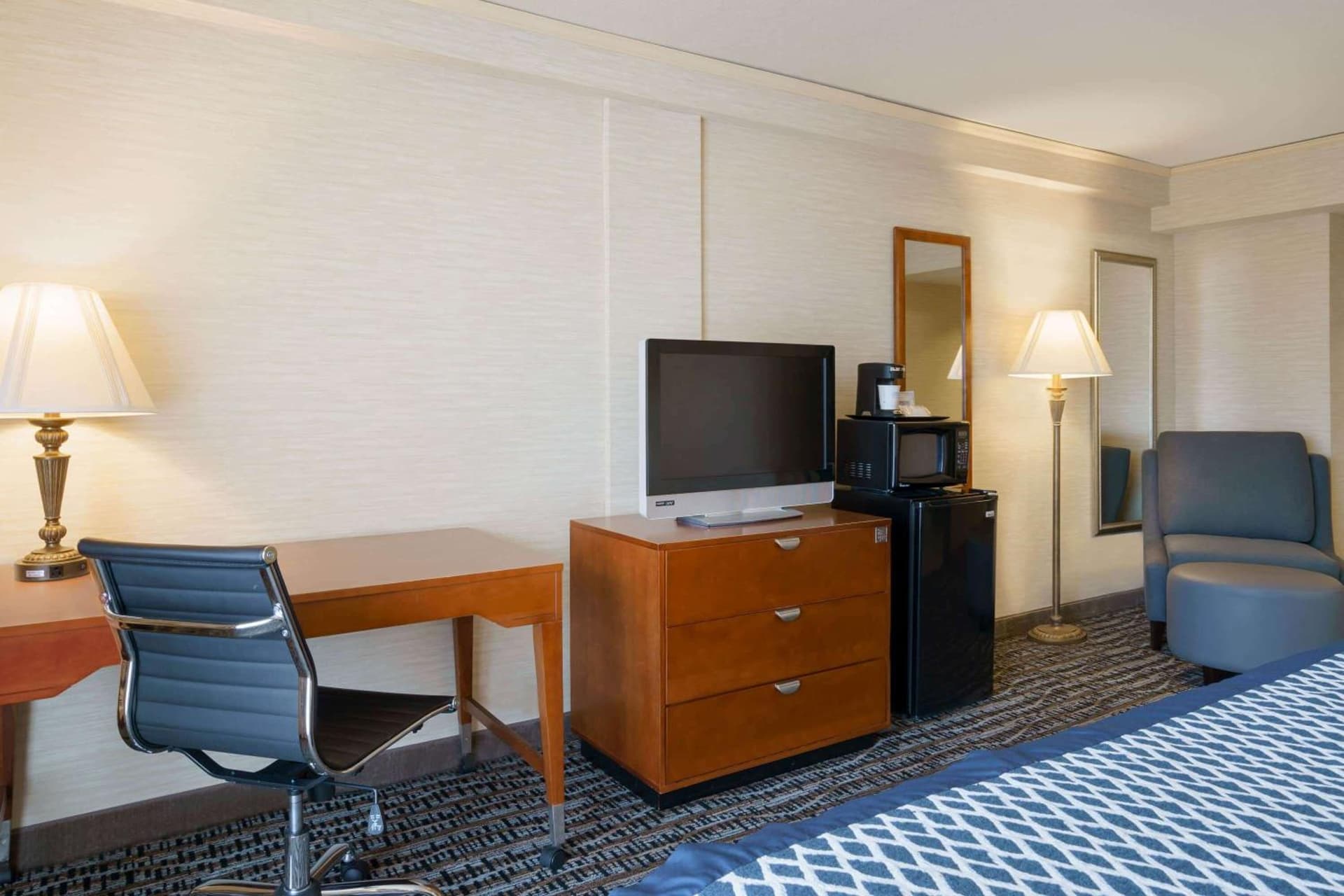 Baymont by Wyndham Bremerton WA gallery photo in Bremerton, WA — image 15