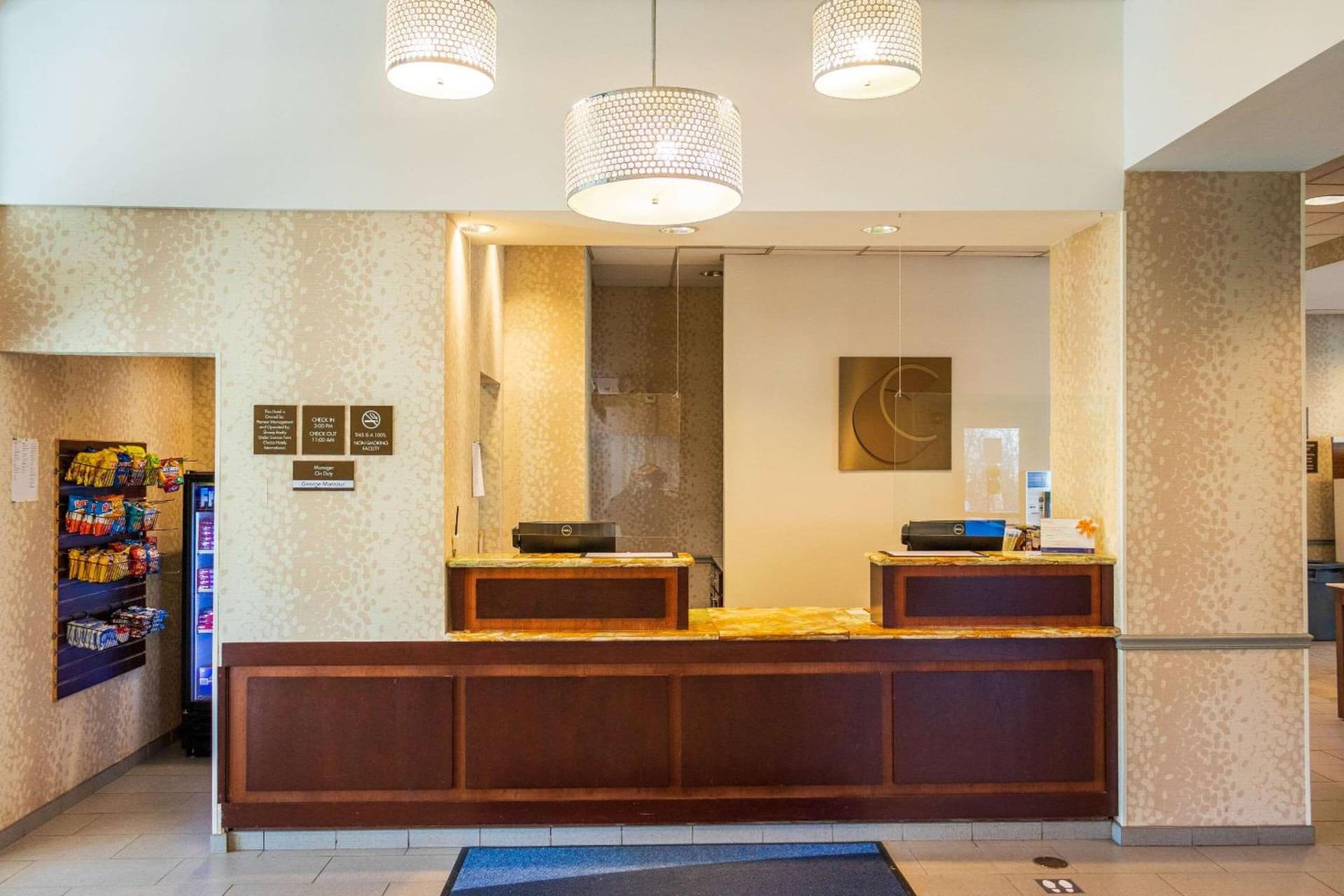 Comfort Inn & Suites Plainville-Foxboro property views in Plainville — gallery photo 3