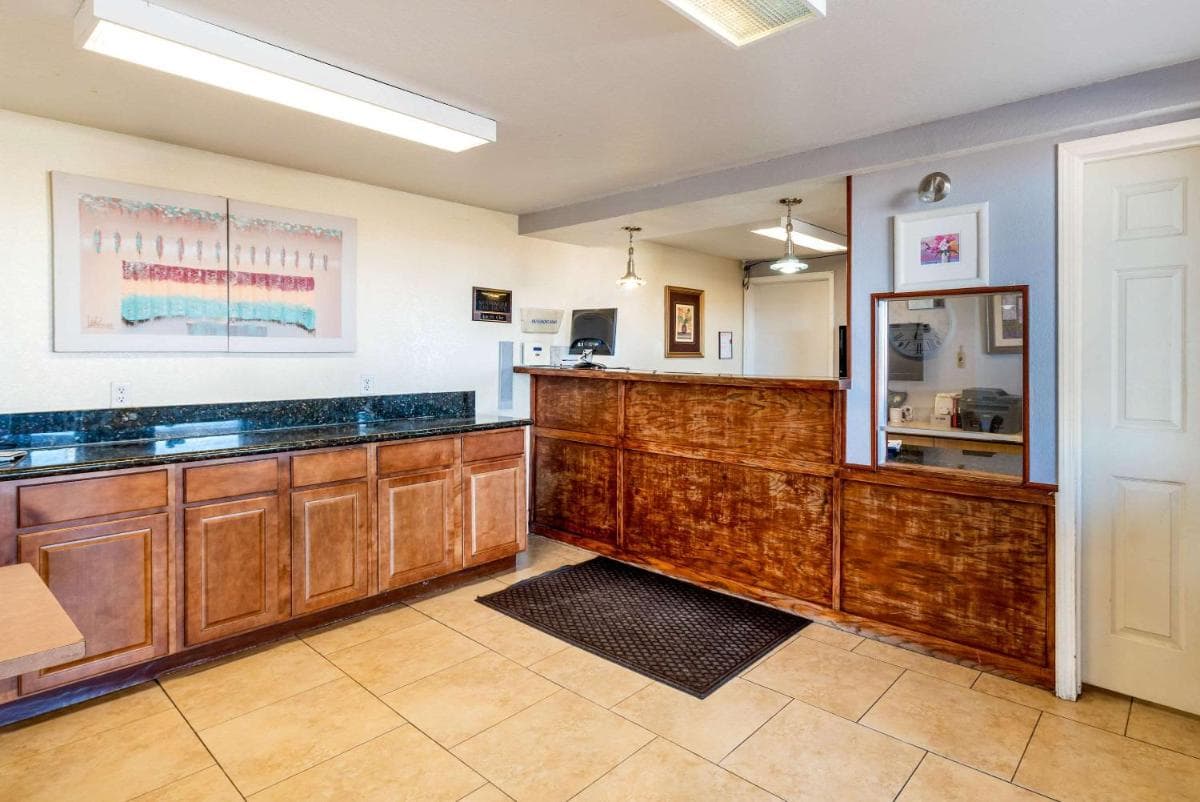 Rodeway Inn Pueblo property views in Pueblo, CO — gallery photo 3