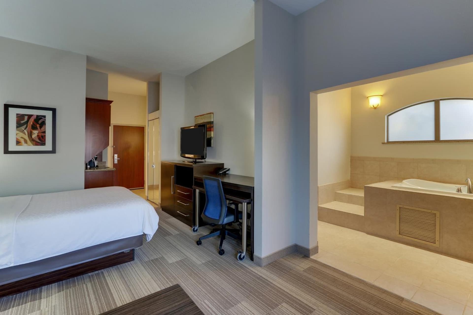 Holiday Inn Express Hotel & Suites Dayton-Centerville by IHG gallery photo in Centerville, OH — image 31