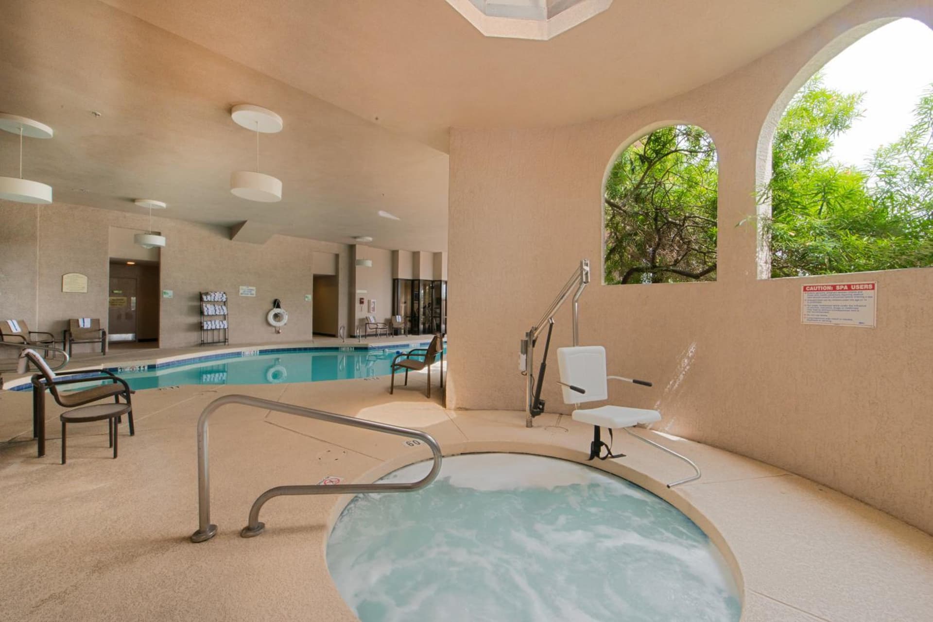 GreenTree Hotel Phoenix West gallery photo in Phoenix, AZ — image 27