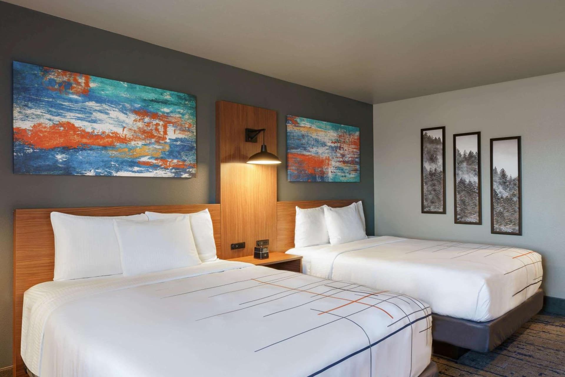 La Quinta Inn & Suites by Wyndham Springfield gallery photo in Springfield, OR — image 20