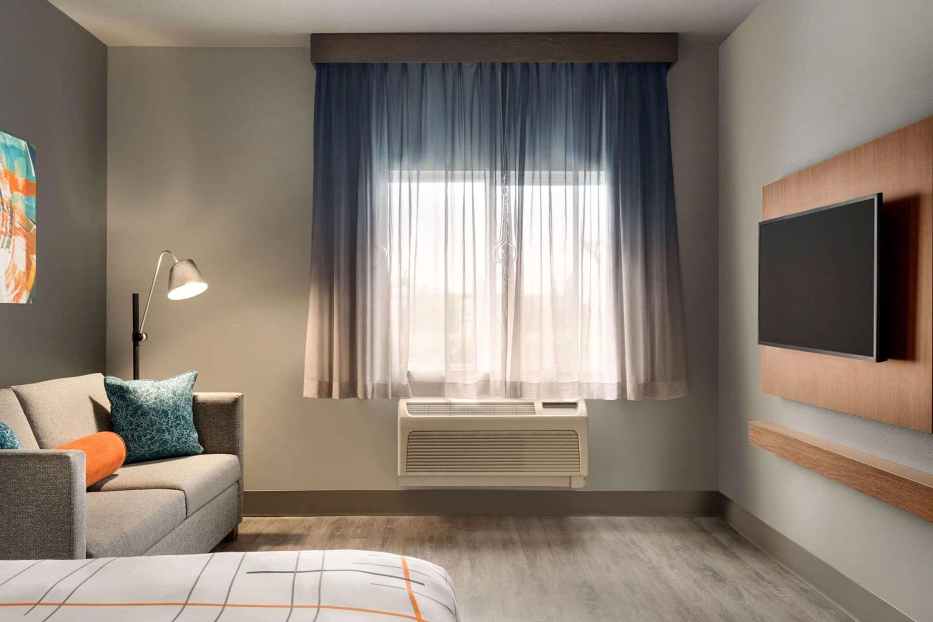 La Quinta Inn & Suites by Wyndham Springfield gallery photo in Springfield, OR — image 46