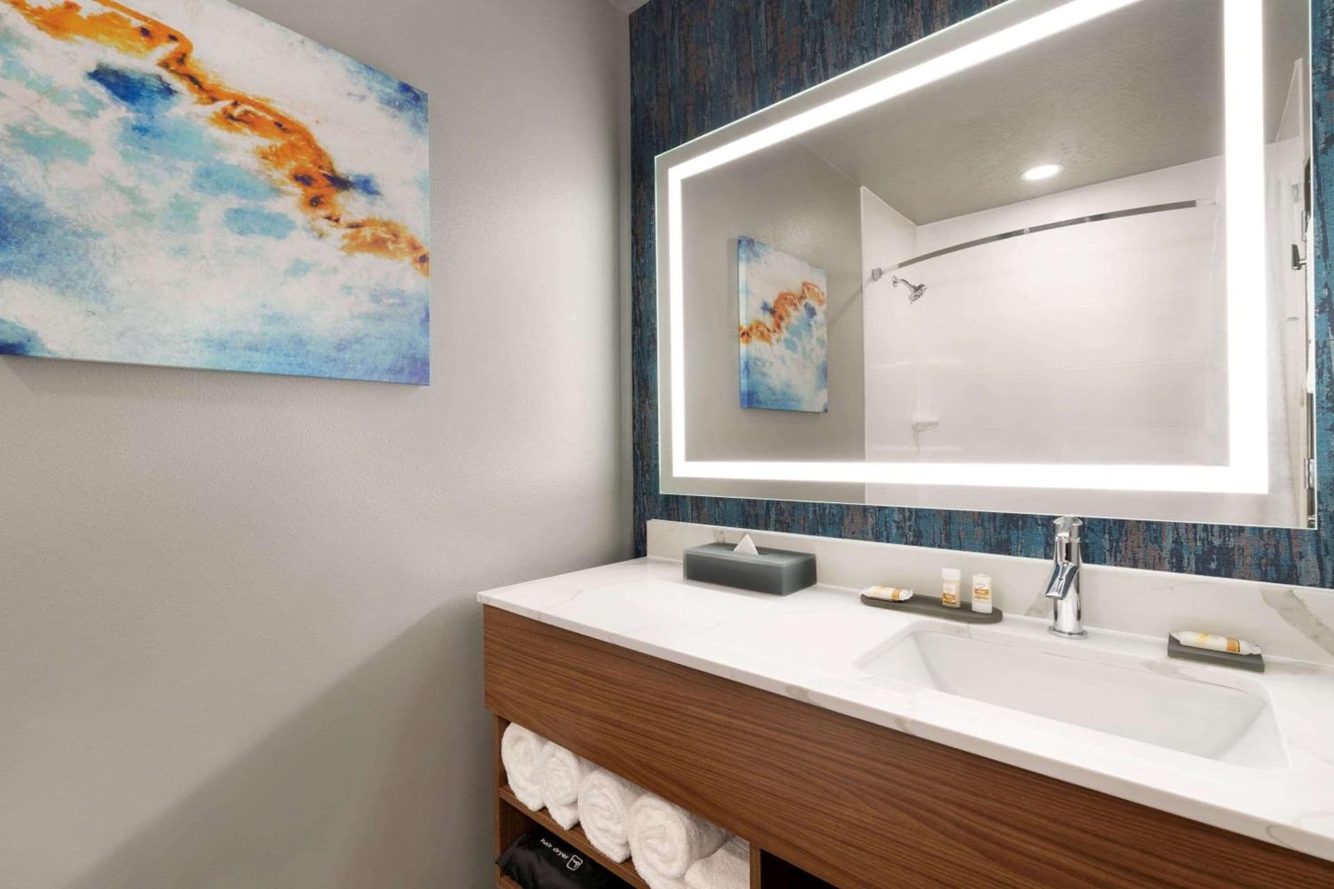La Quinta Inn & Suites by Wyndham Springfield gallery photo in Springfield, OR — image 40