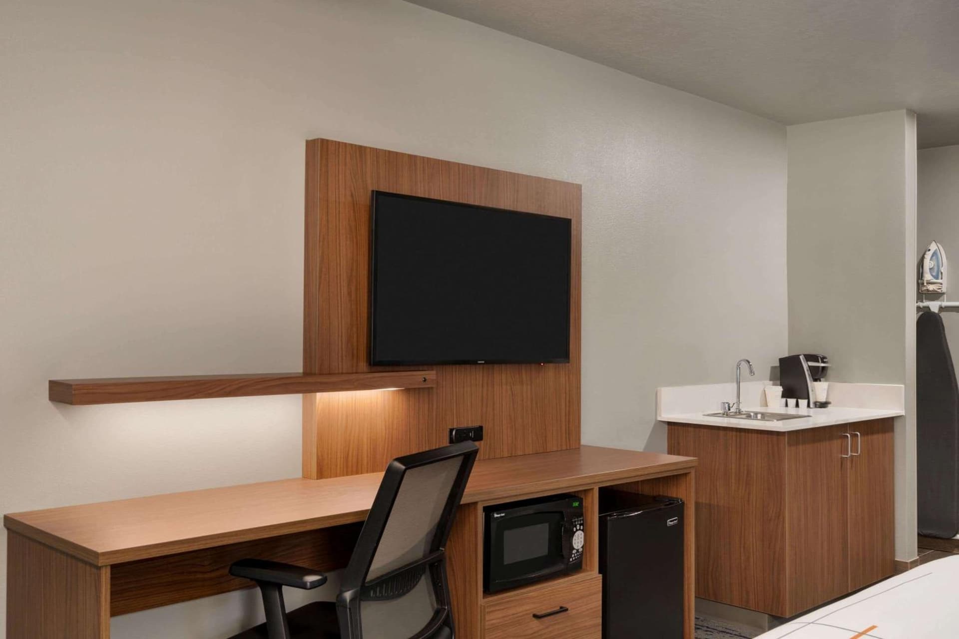 La Quinta Inn & Suites by Wyndham Springfield gallery photo in Springfield, OR — image 50