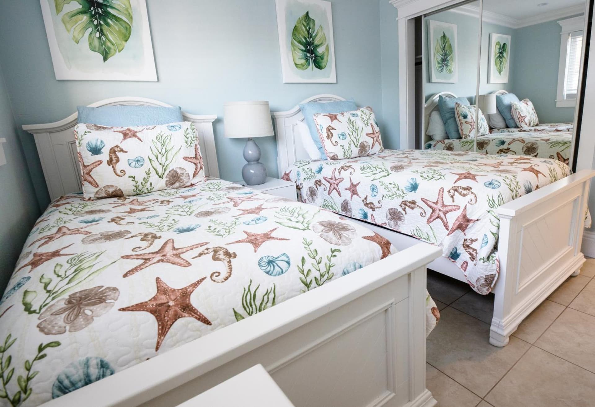 Seabreeze at Anna Maria Island Inn property views in Bradenton Beach, FL — gallery photo 3