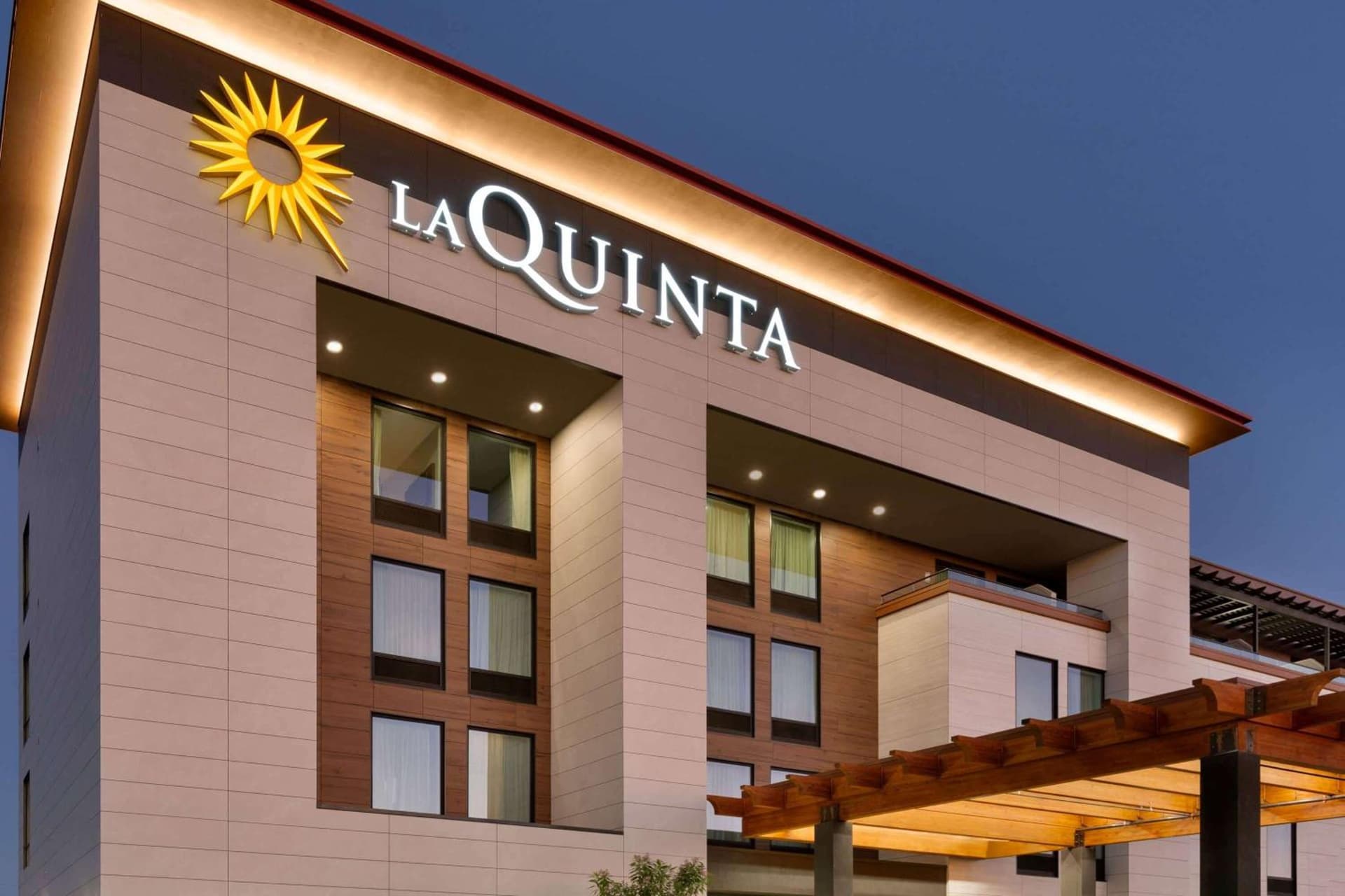La Quinta Inn & Suites by Wyndham Santa Rosa Sonoma gallery photo in Santa Rosa, CA — image 14