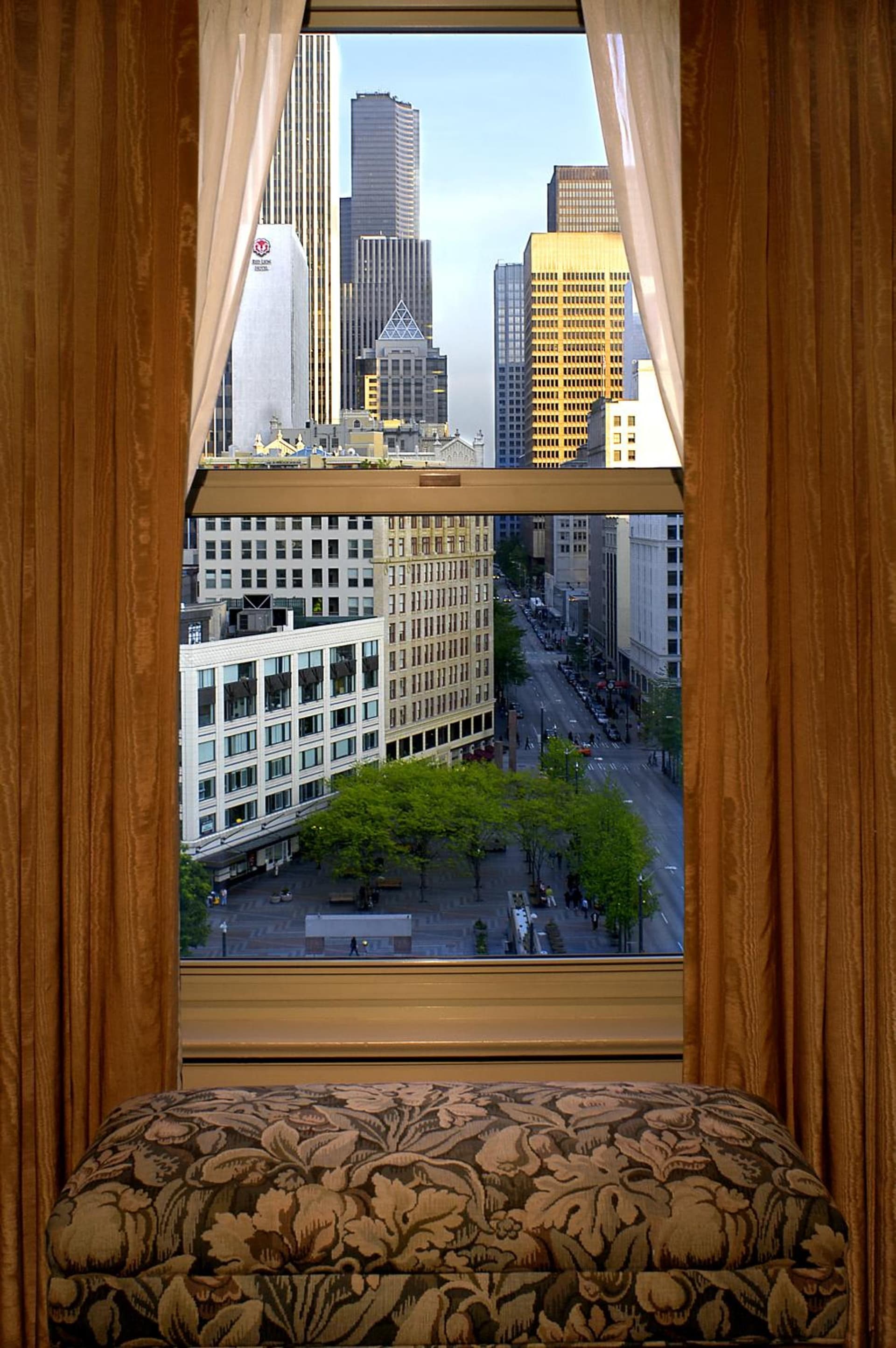 Mayflower Park Hotel gallery photo in Seattle, WA — image 4