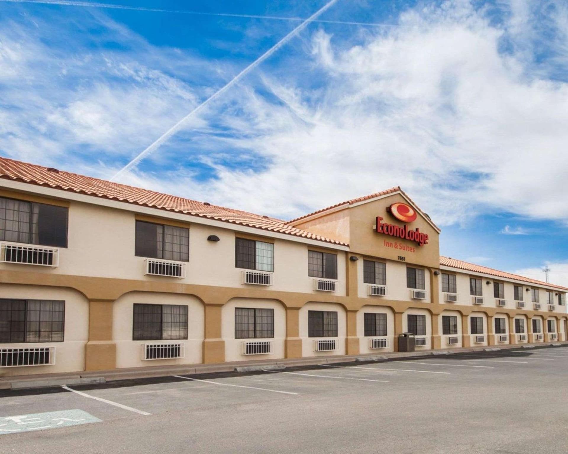 Econo Lodge Inn & Suites El Paso West — hotel in El Paso, Texas