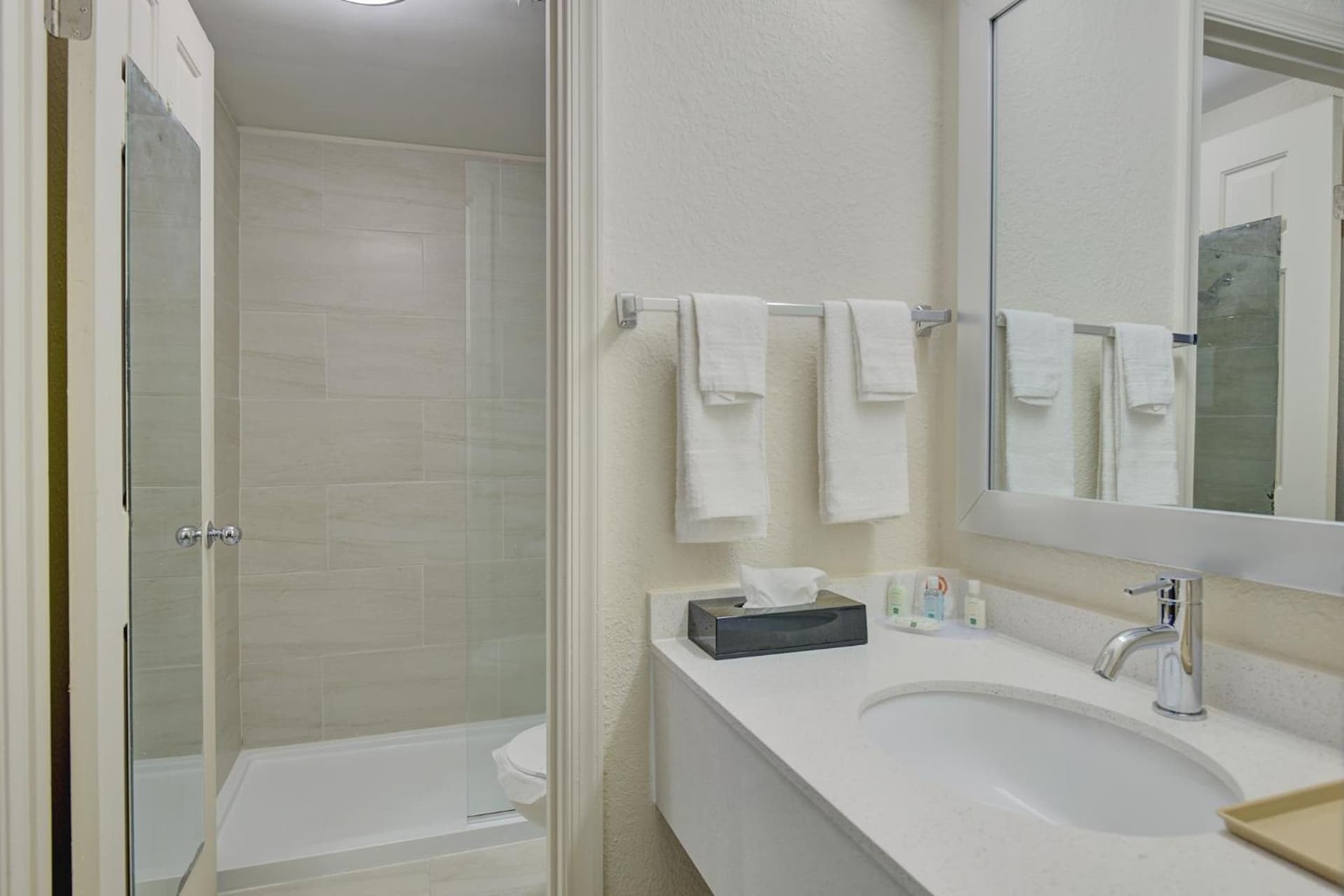 Quality Inn & Suites gallery photo in Suffolk, VA — image 36