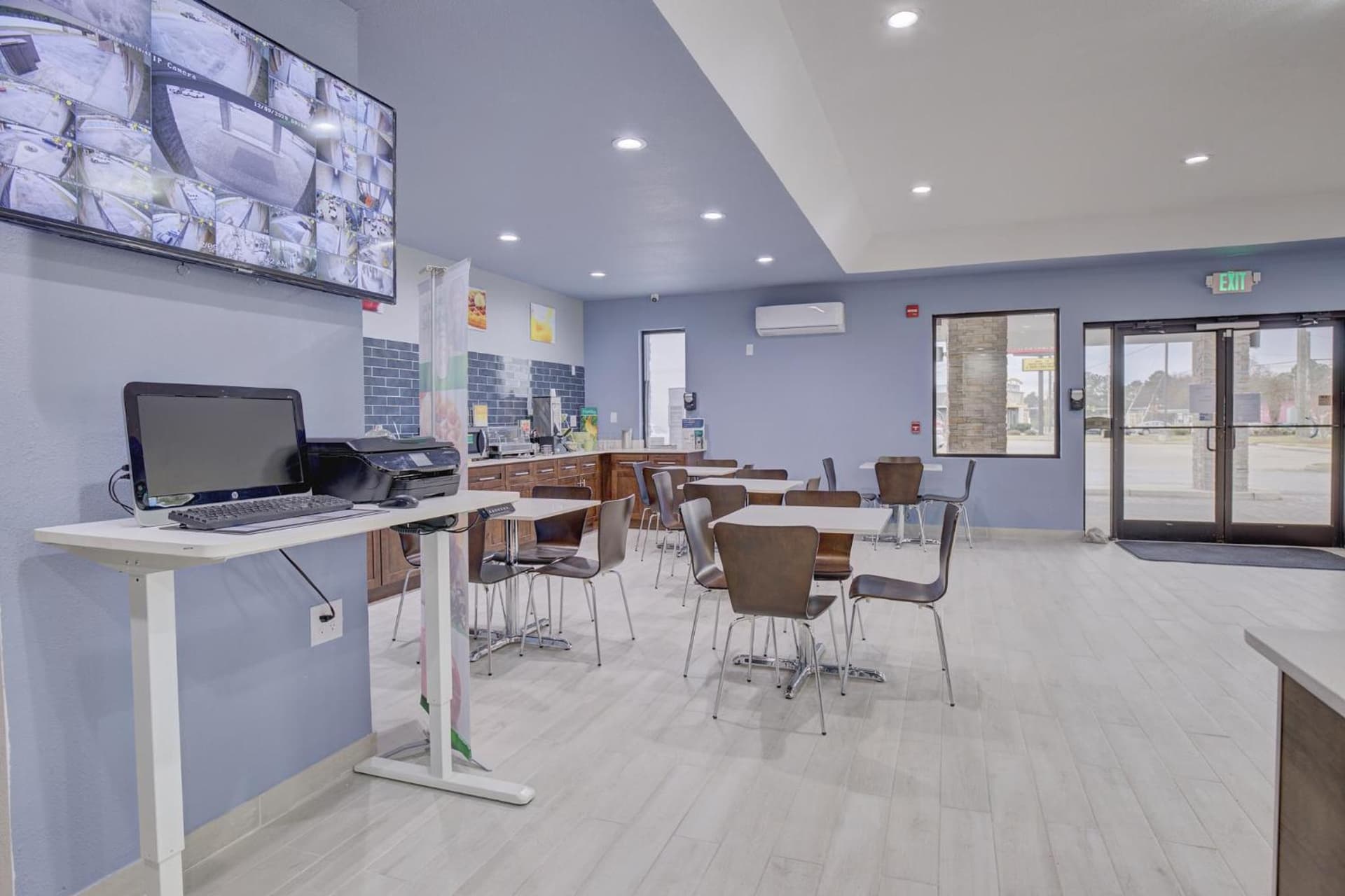 Quality Inn & Suites gallery photo in Suffolk, VA — image 11