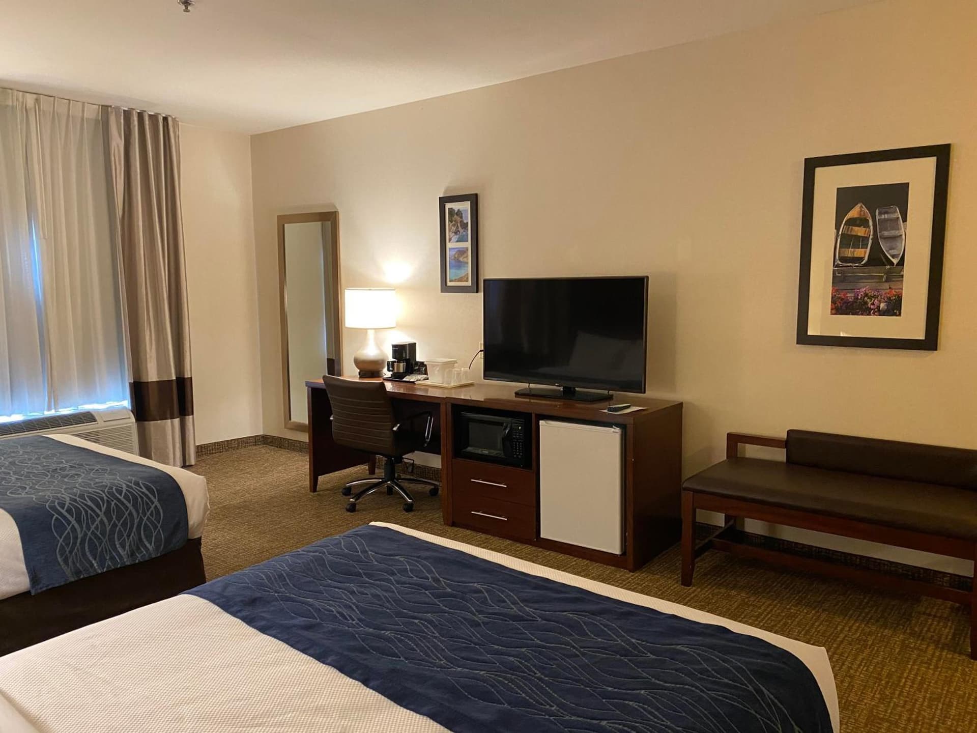 Comfort Inn Marina on the Monterey Bay gallery photo in Marina, CA — image 31