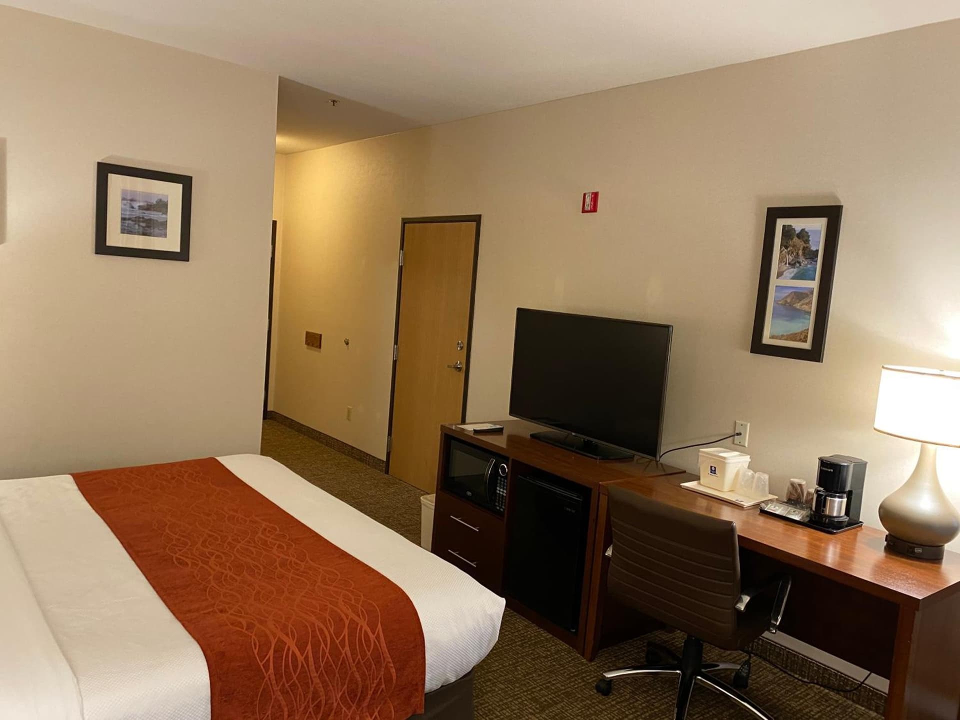Comfort Inn Marina on the Monterey Bay gallery photo in Marina, CA — image 41