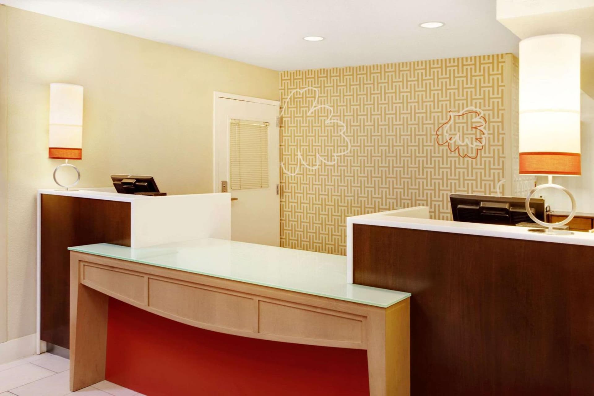 MainStay Suites Chicago Schaumburg property views in Schaumburg, IL — gallery photo 3
