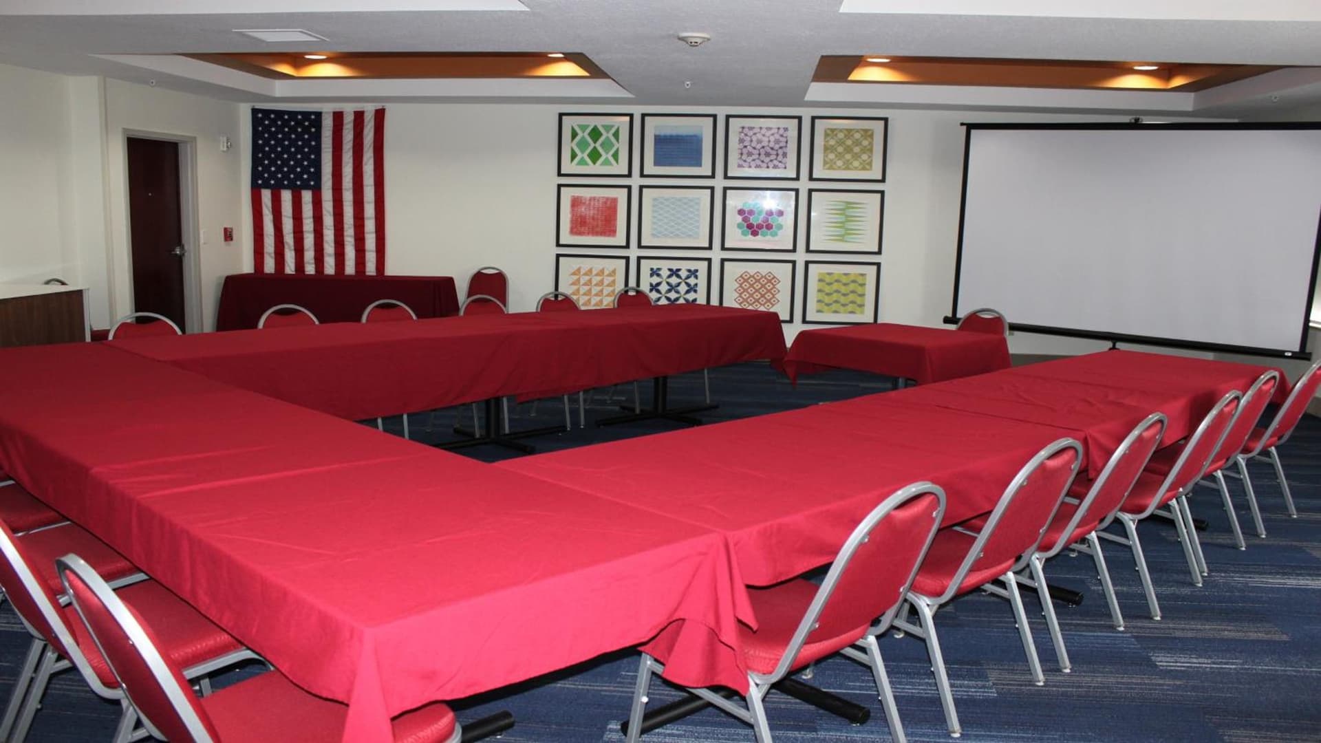 Holiday Inn Express Orlando - South Davenport by IHG gallery photo in Davenport, FL — image 79