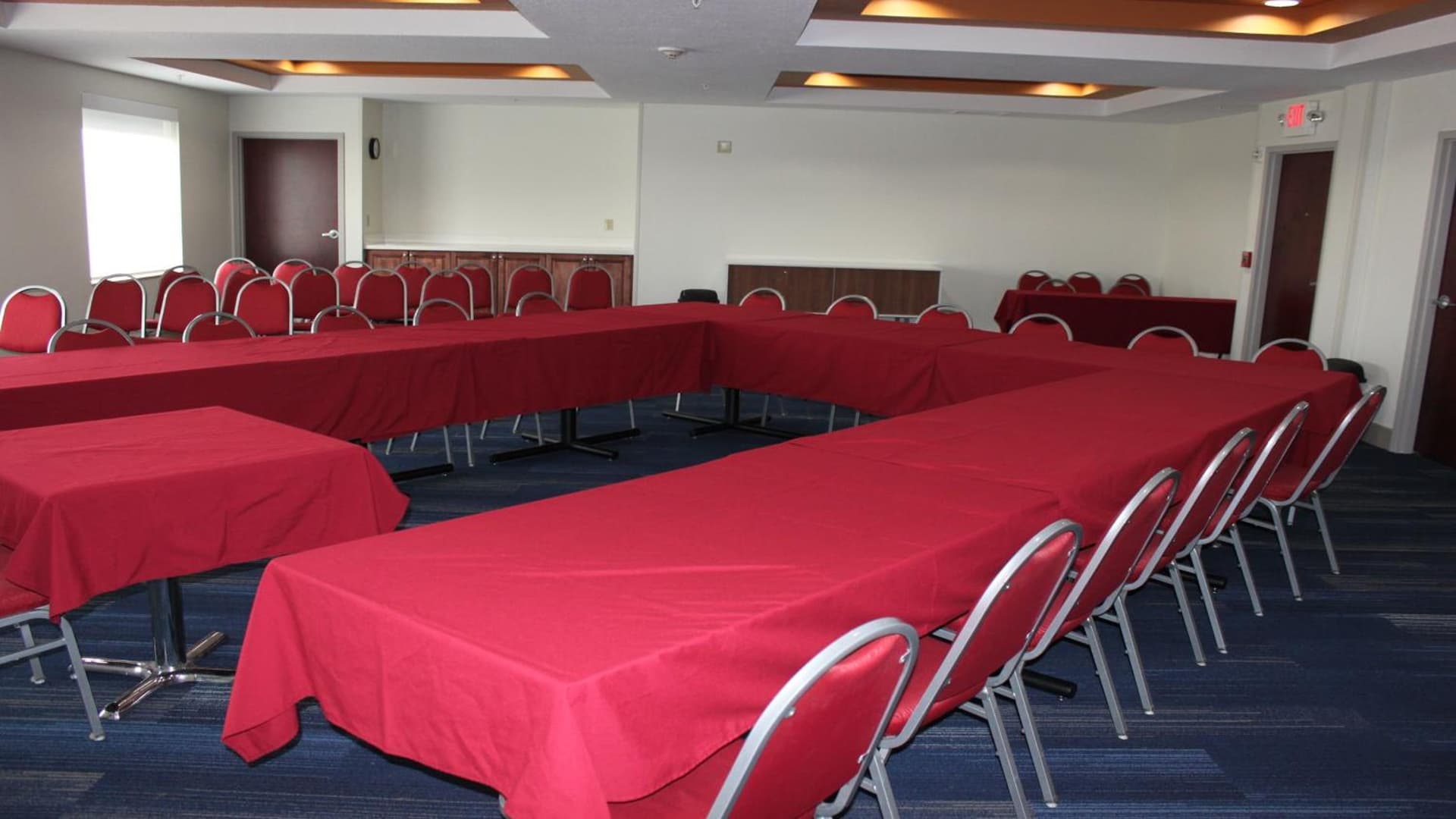 Holiday Inn Express Orlando - South Davenport by IHG gallery photo in Davenport, FL — image 25