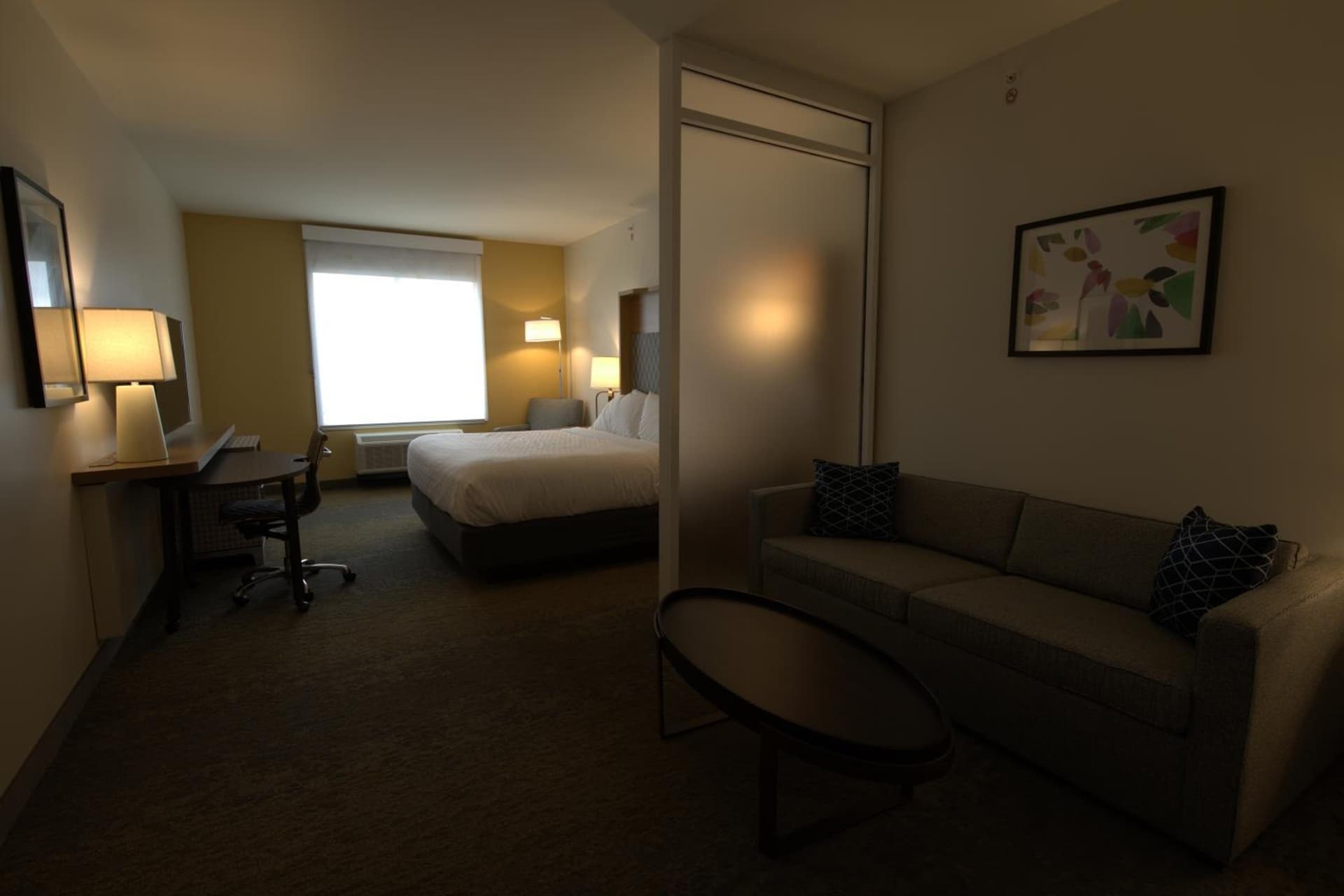 Holiday Inn & Suites - Hopkinsville - Convention Ctr by IHG property views in Hopkinsville, KY — gallery photo 3