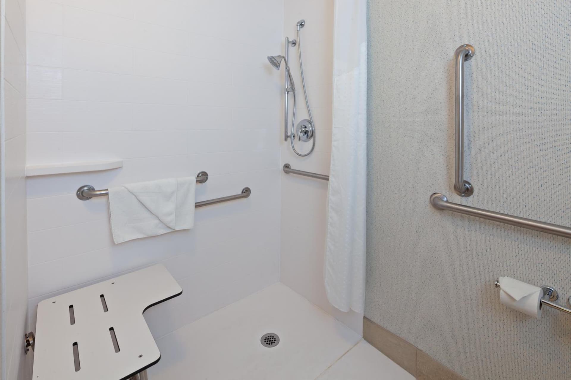 Holiday Inn Express Hotel & Suites San Diego-Escondido by IHG gallery photo in Escondido, CA — image 36
