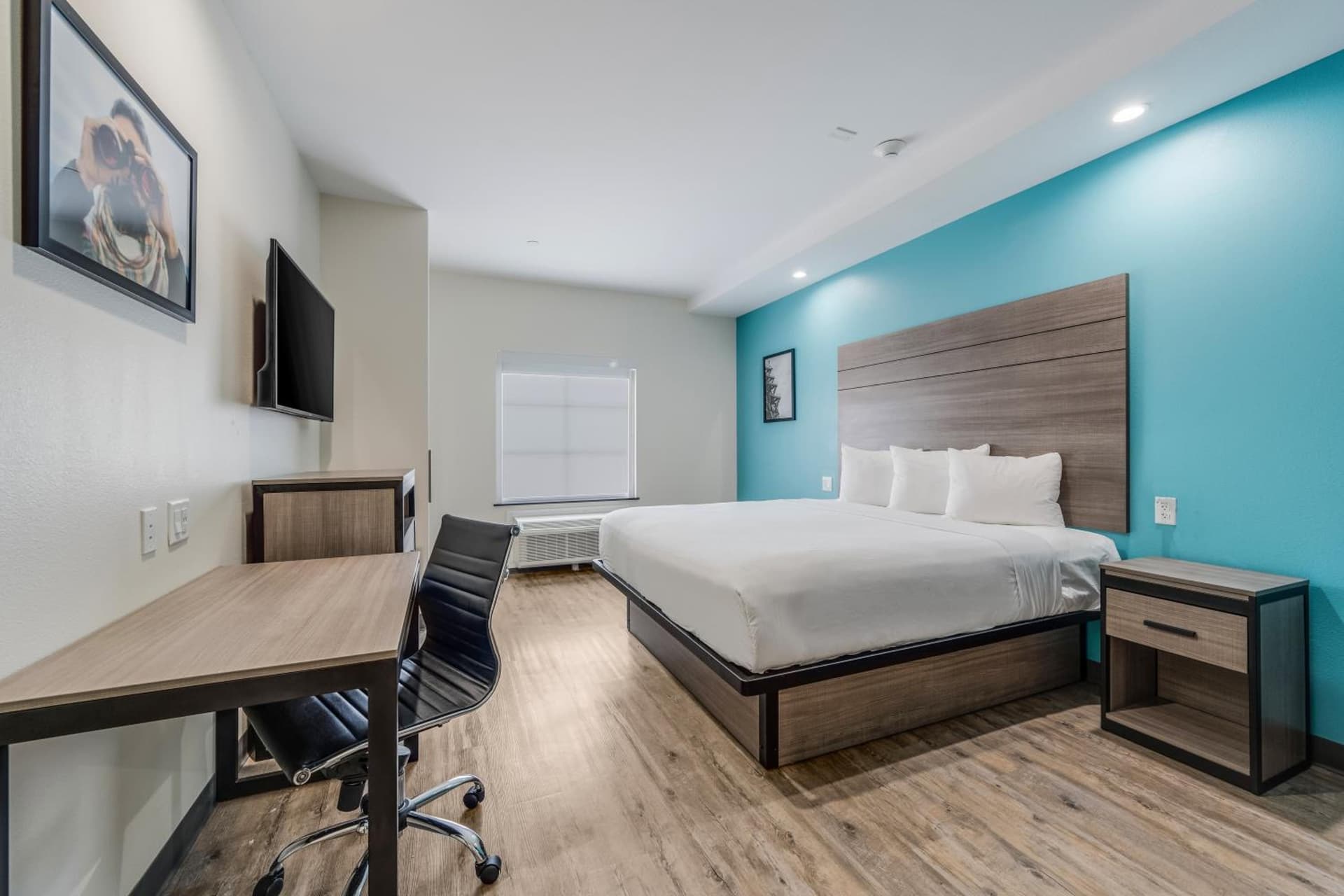 Americas Best Value Inn & Suites Katy interior in Katy, TX — gallery photo 2