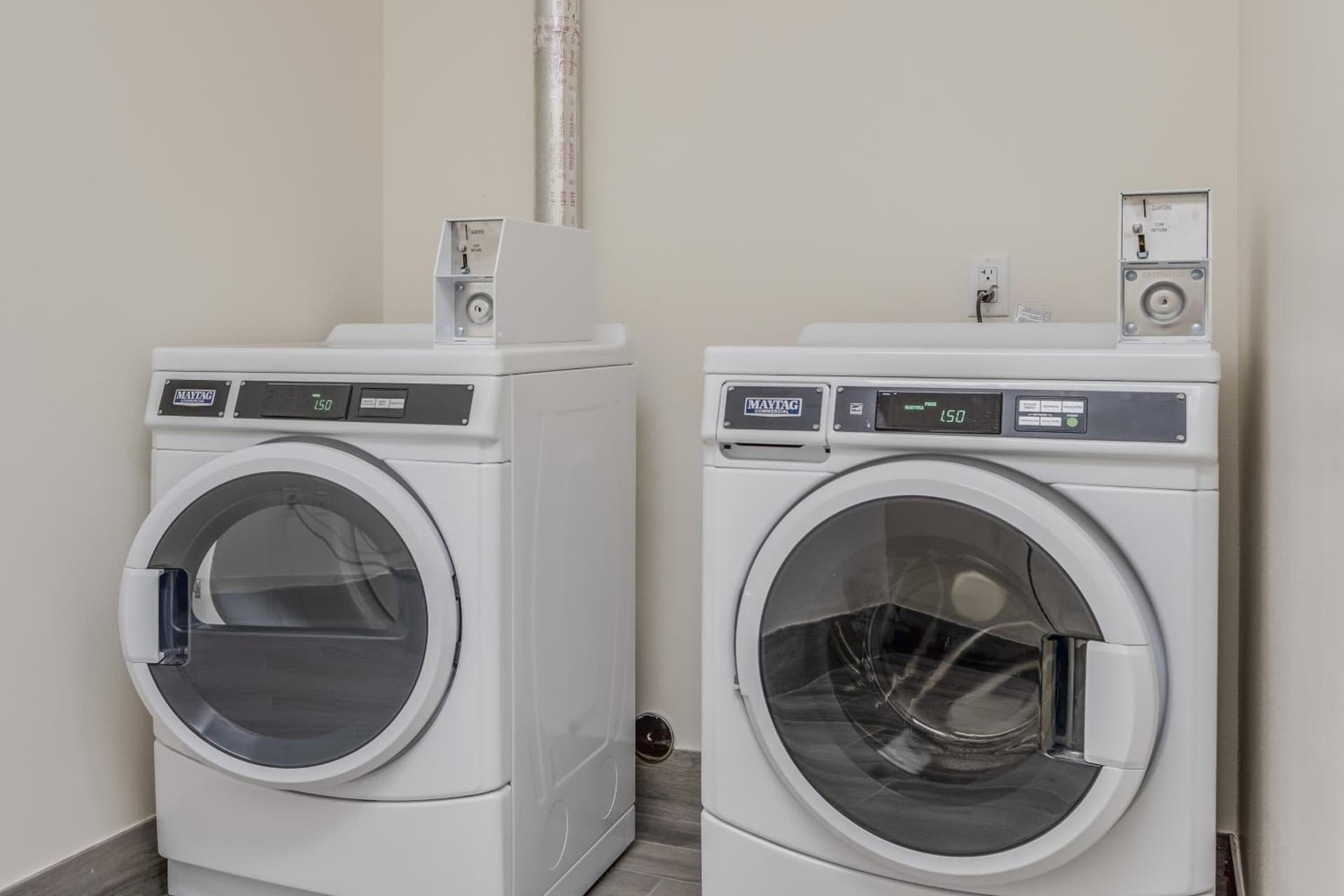 Americas Best Value Inn & Suites Katy interior in Katy, TX — gallery photo 2