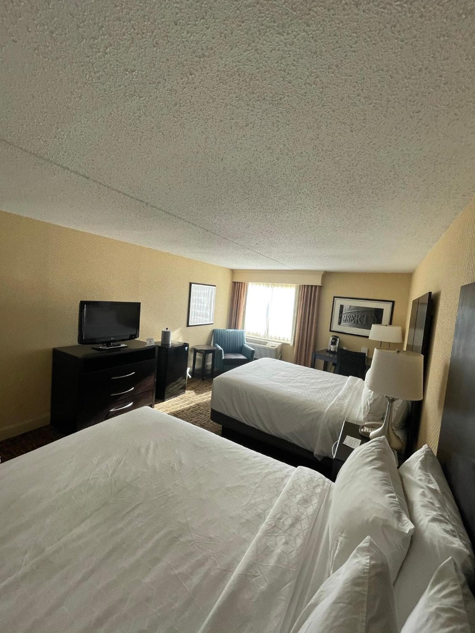 Holiday Inn Express Philadelphia Penn's Landing by IHG property views in Philadelphia, PA — gallery photo 3