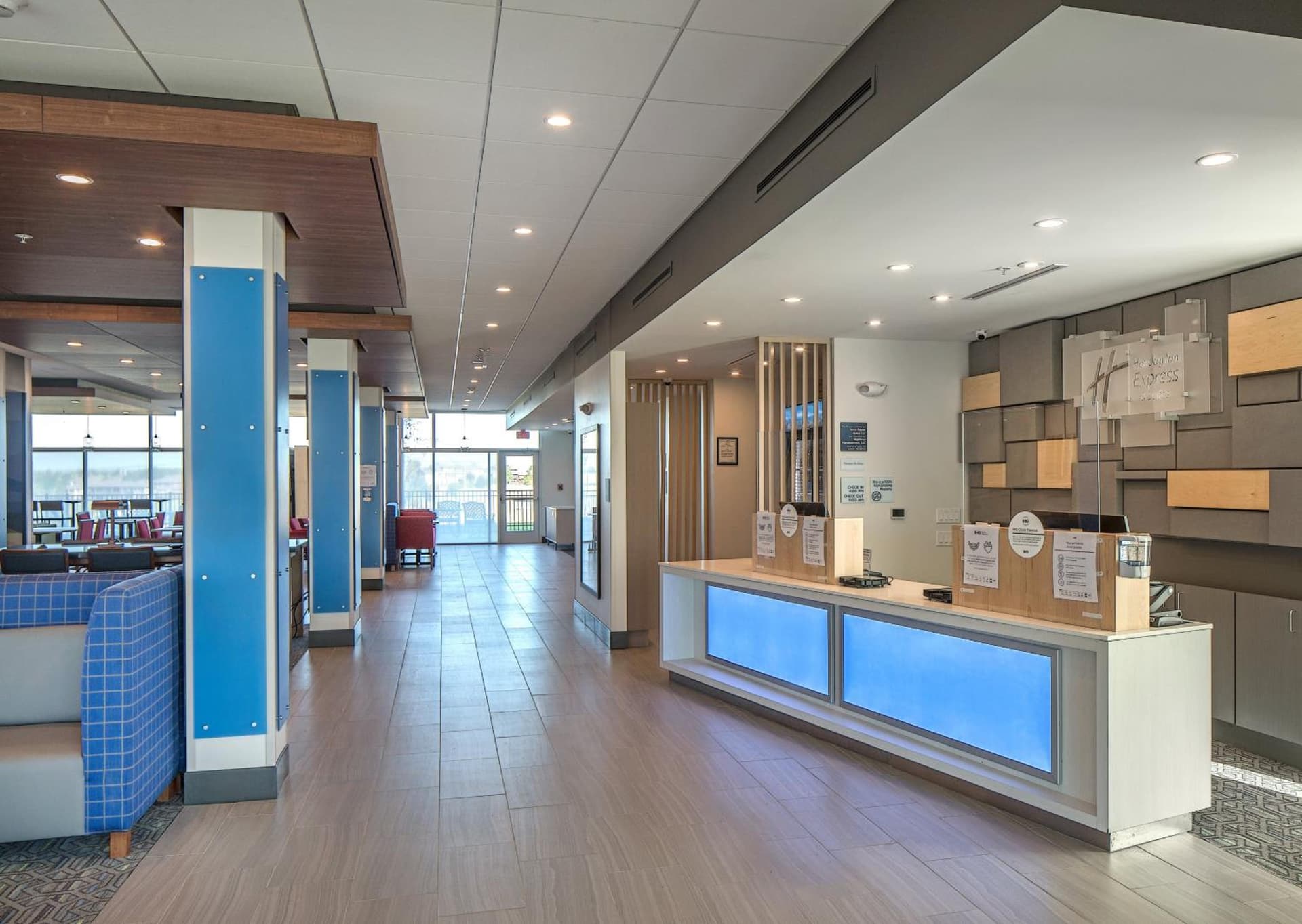 Holiday Inn Express & Suites - West Omaha - Elkhorn by IHG gallery photo in Omaha, NE — image 19