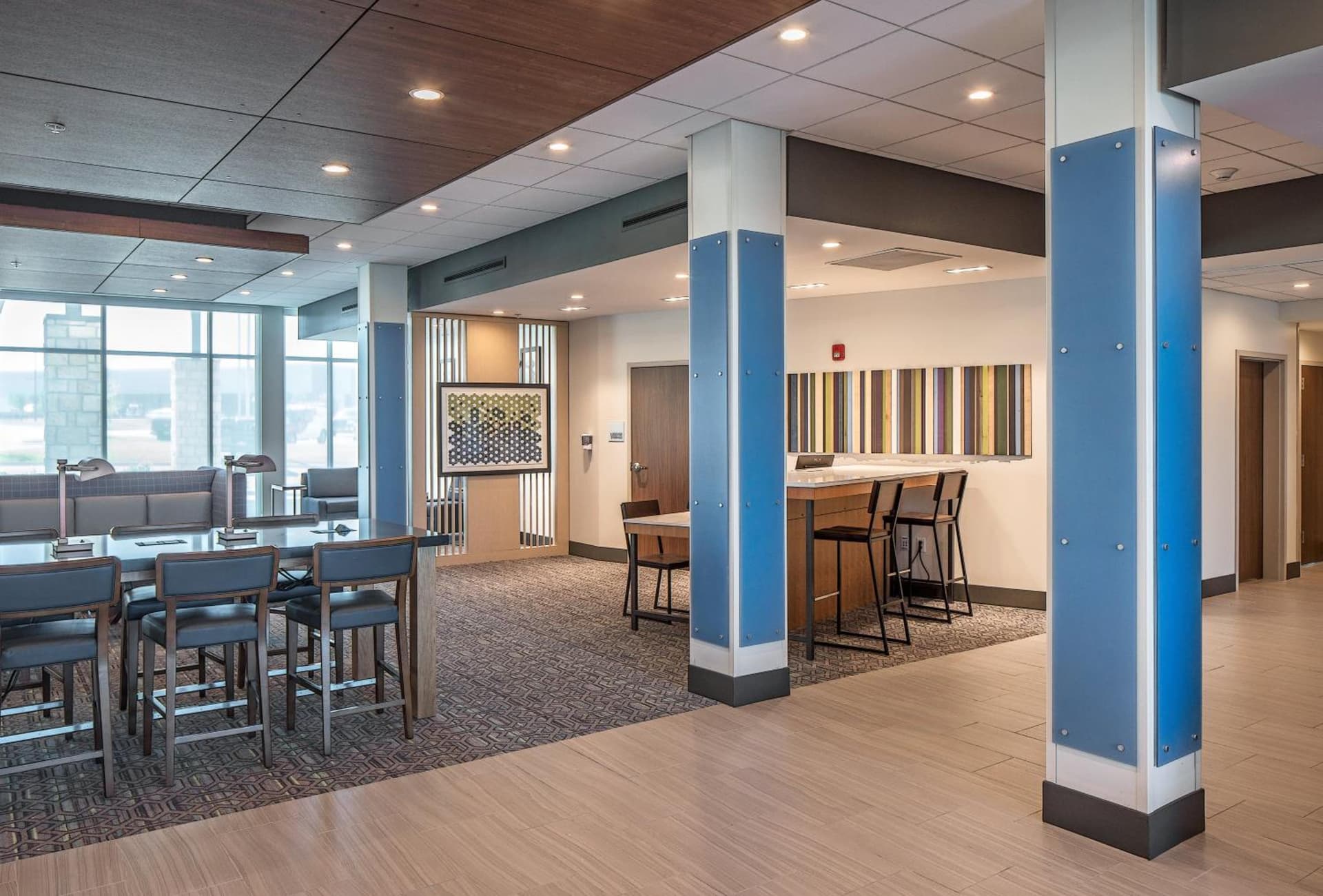 Holiday Inn Express & Suites - West Omaha - Elkhorn by IHG gallery photo in Omaha, NE — image 6
