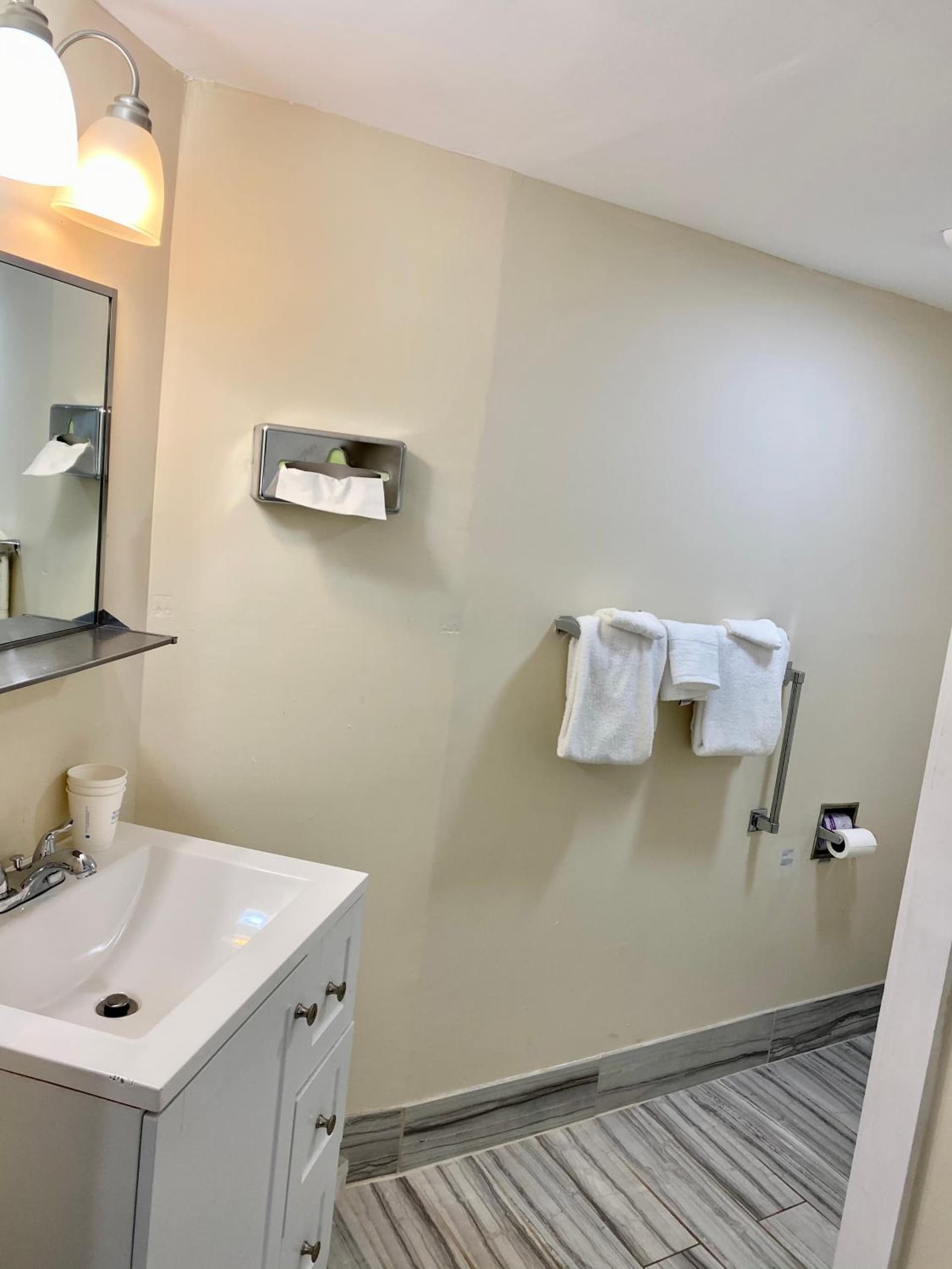 Days Inn by Wyndham Lincoln property views in Lincoln — gallery photo 3